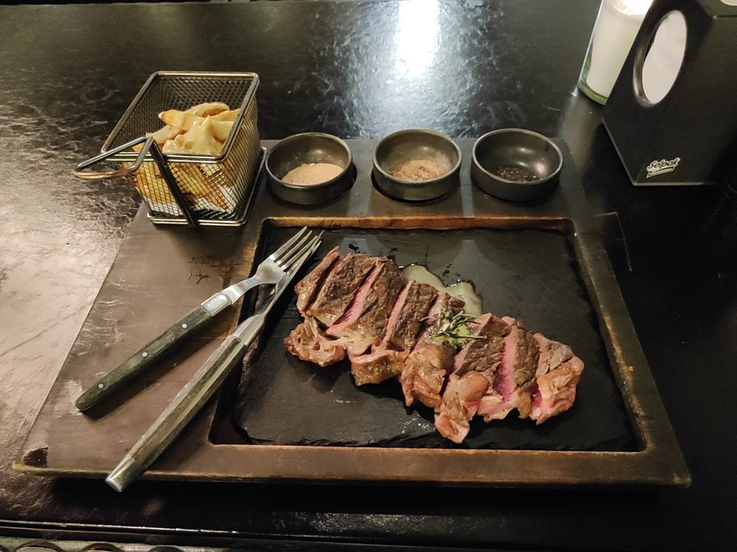 Грильова ресторація «Чорна кістка» image 15