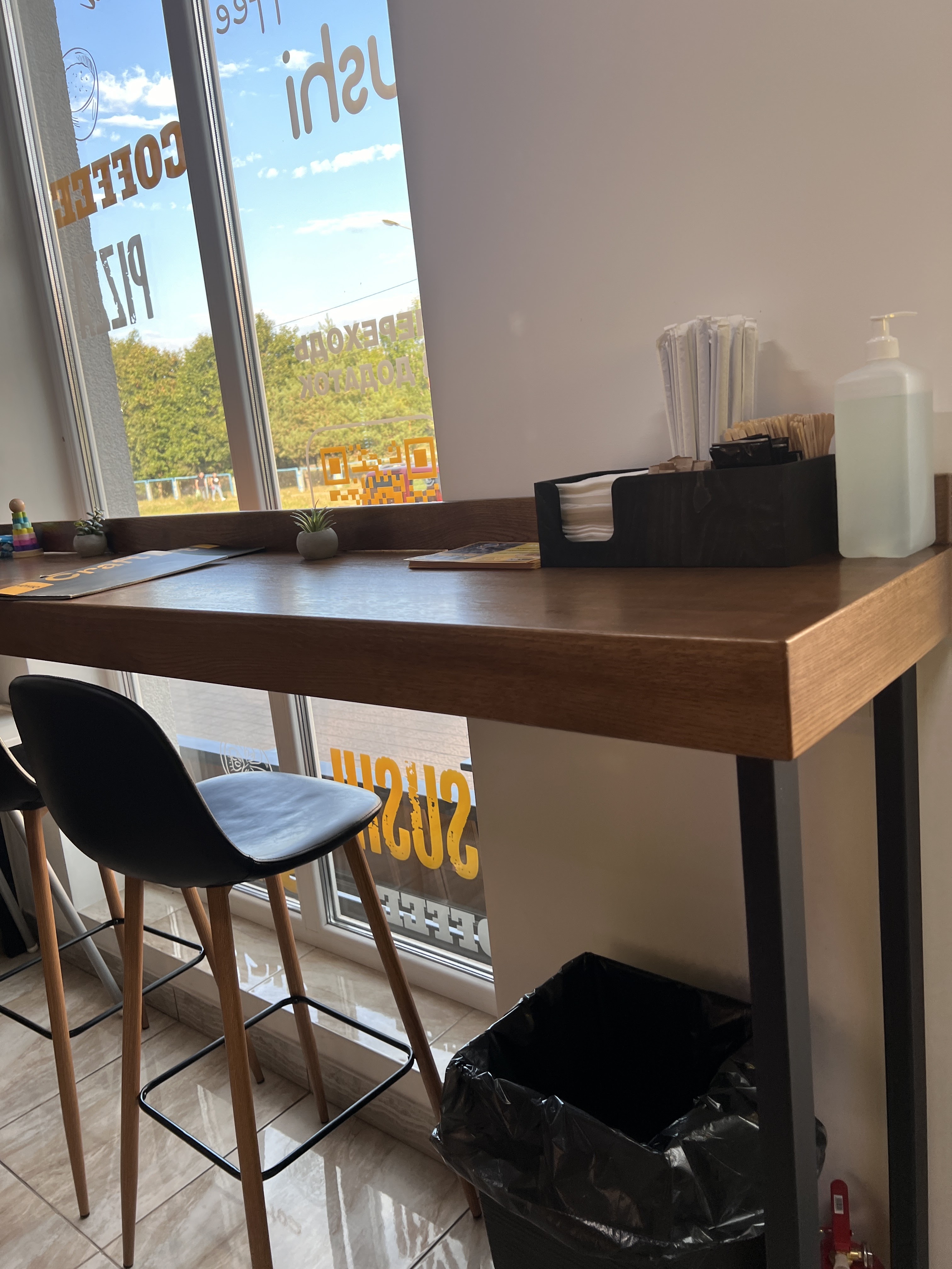 Craft Pizza&Sushi image 17