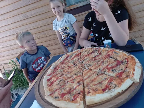 PIZZERIA image 4