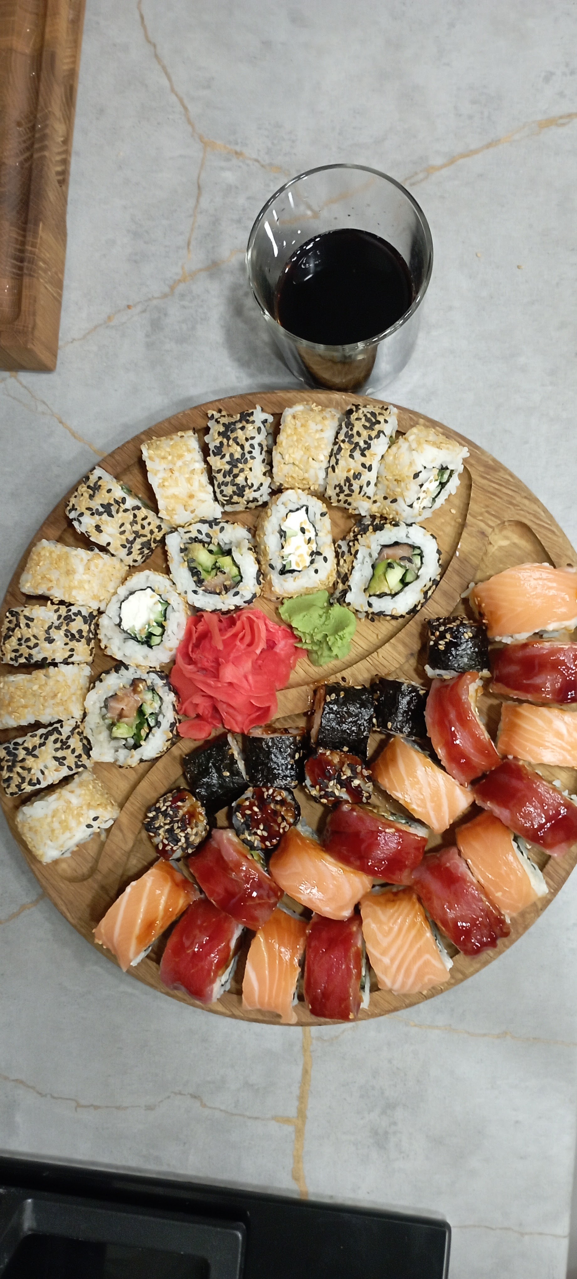 Osama суші Сарни image 14