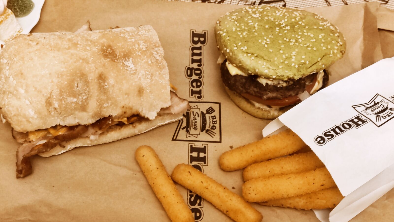 BURGER HOUSE image 12