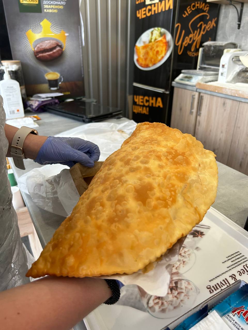 Найсмачніші Чебуреки «Чесний чебурек» image 13