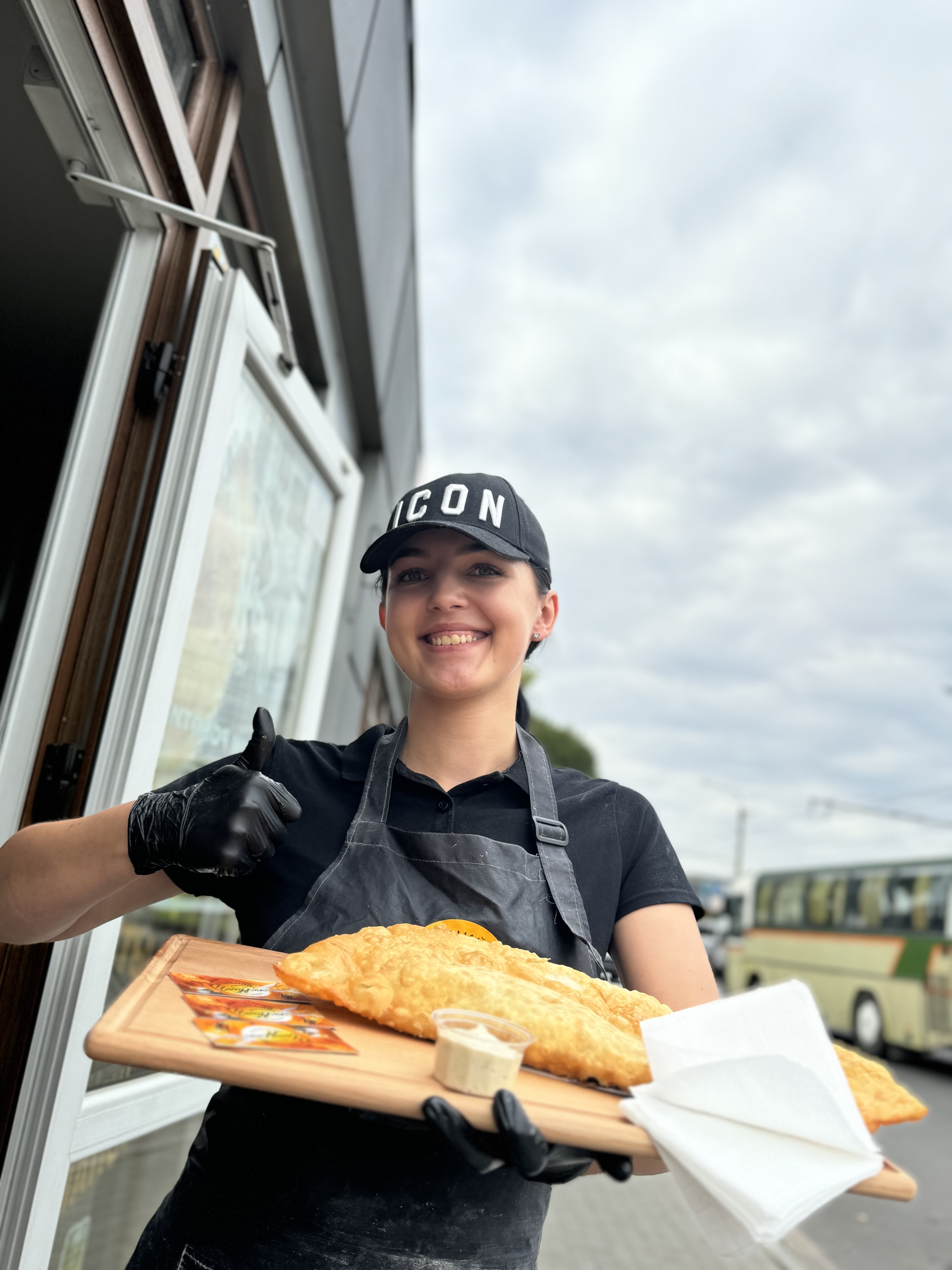 Найсмачніші Чебуреки «Чесний чебурек» image 19