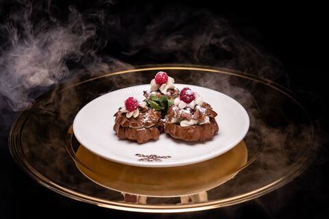 ROYAL PALACE Restaurant & Cafe image 3