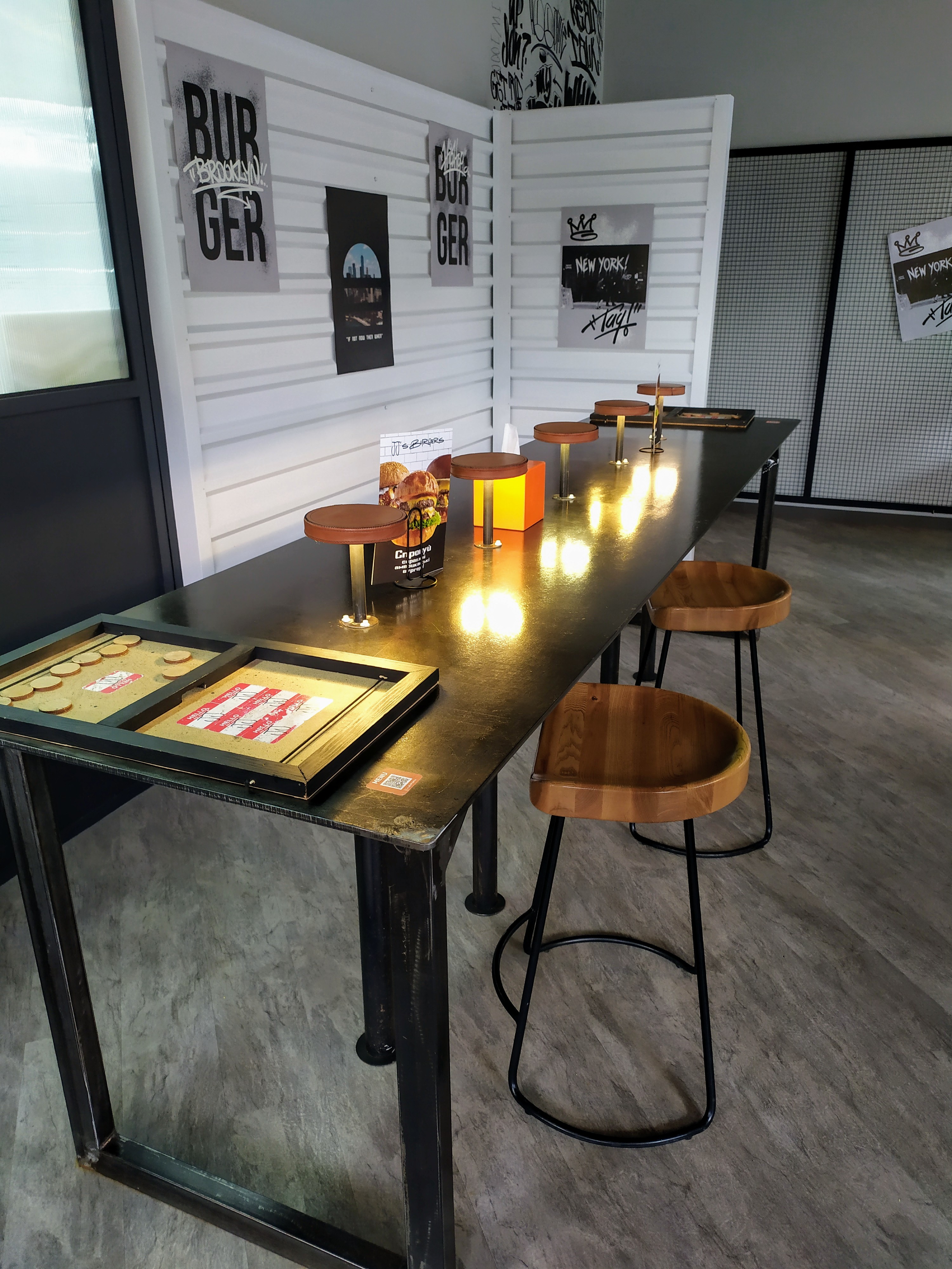 JJ'S.BURGERS image 11