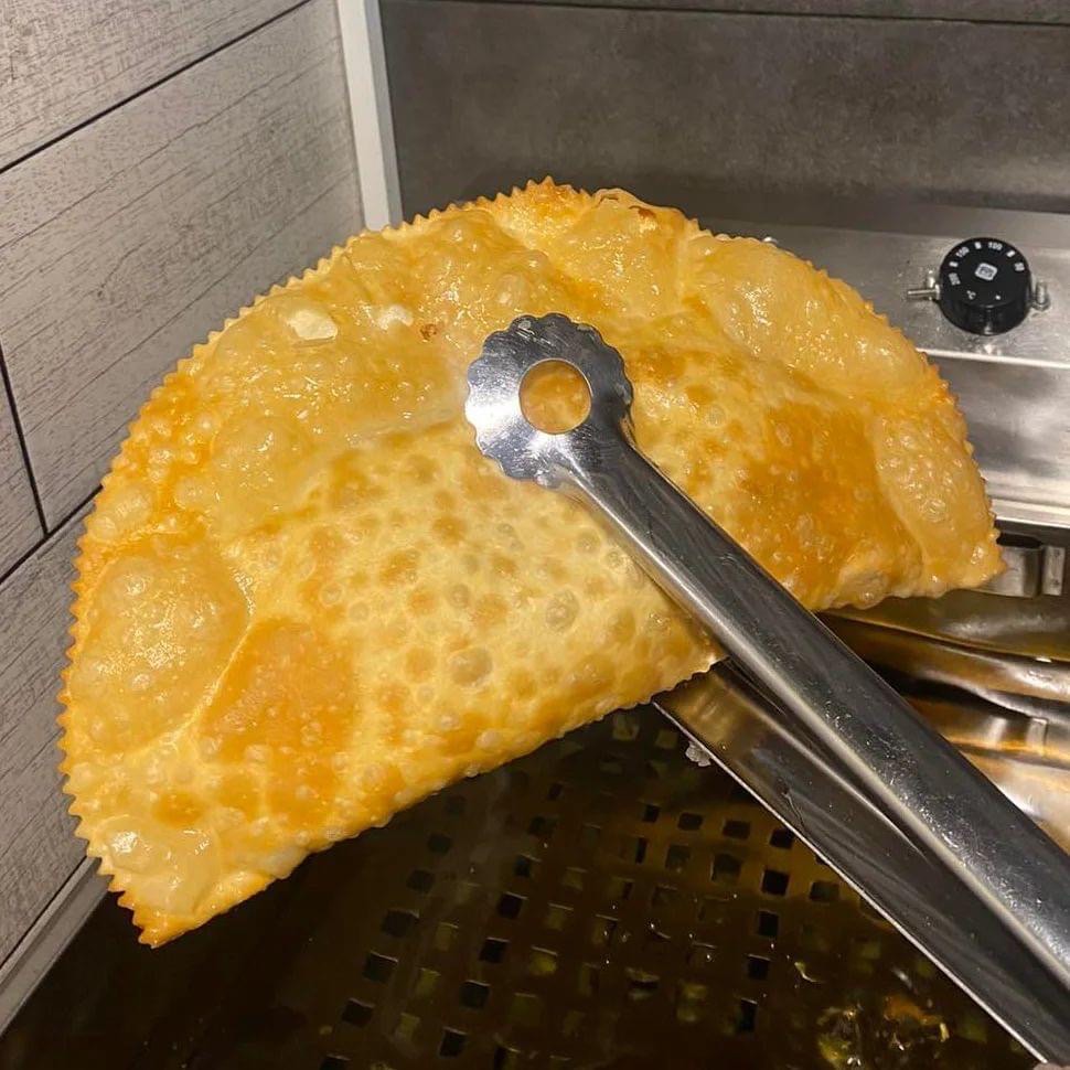 Чебуреки Хмельницький "Чесний Чебурек" image 6