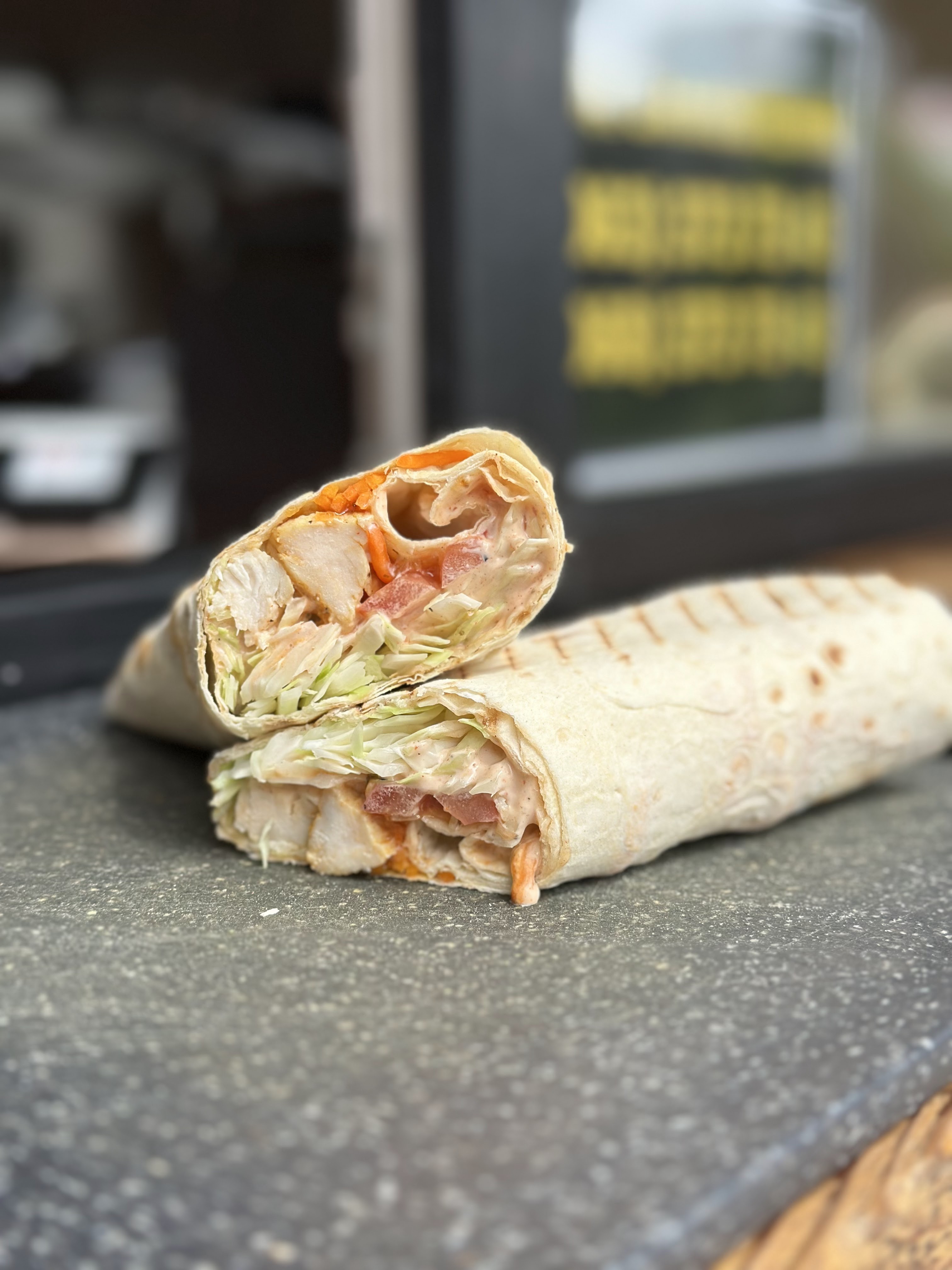 Tut Shaverma Shop image 13