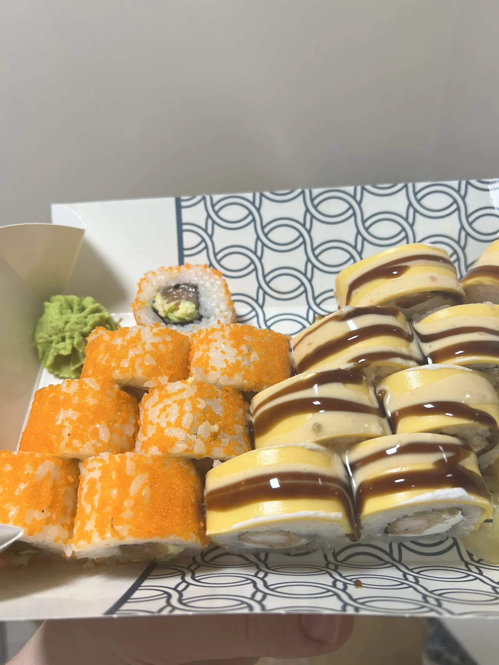 MIA SUSHI image 4