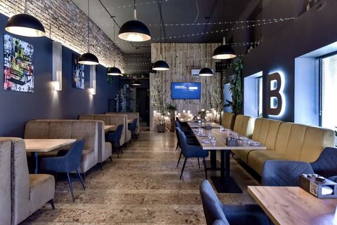 BRO PUB image 4