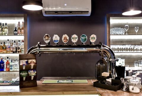 BRO PUB image 5