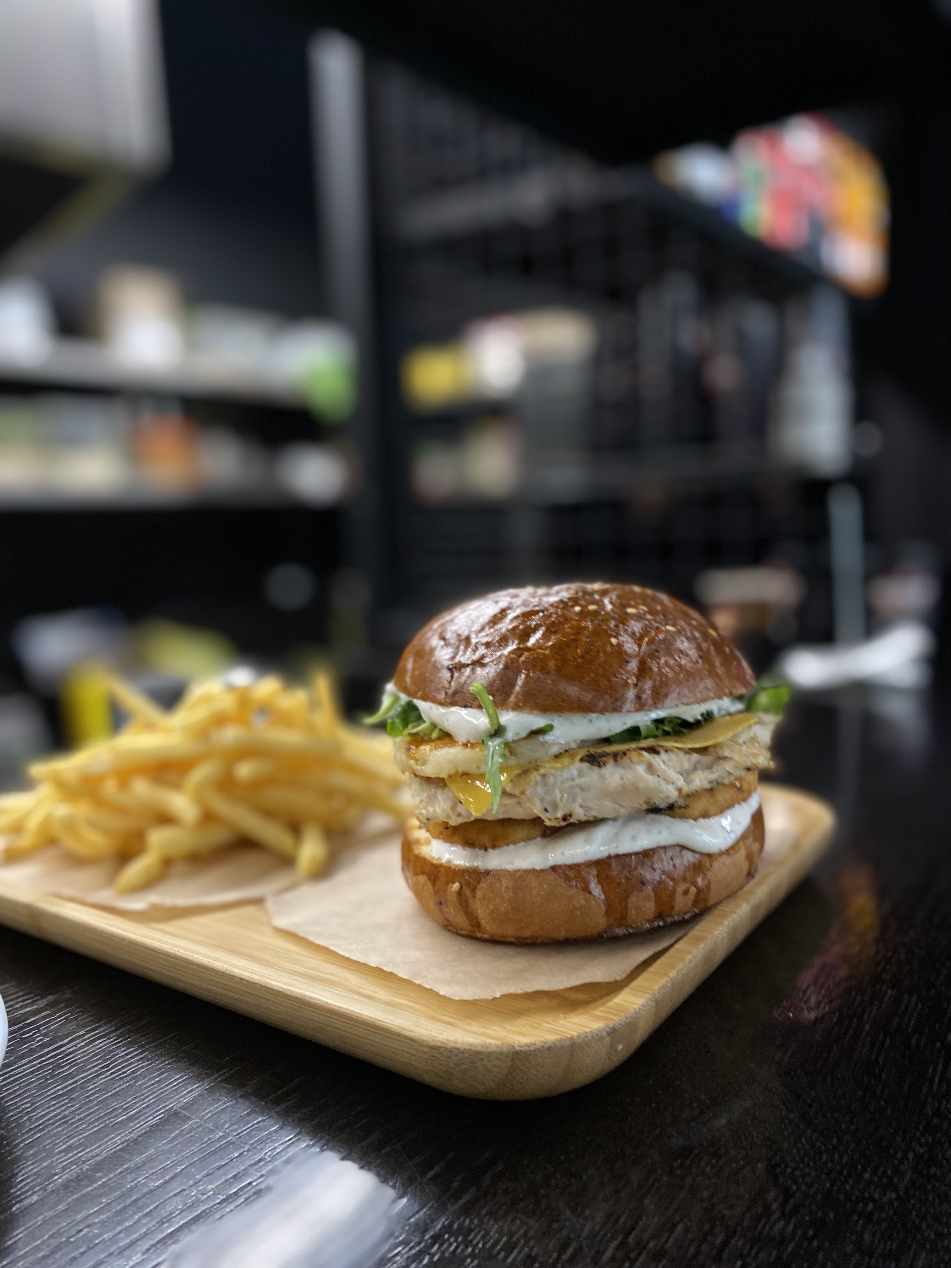 Detroit Grill Club Urban Street image 20