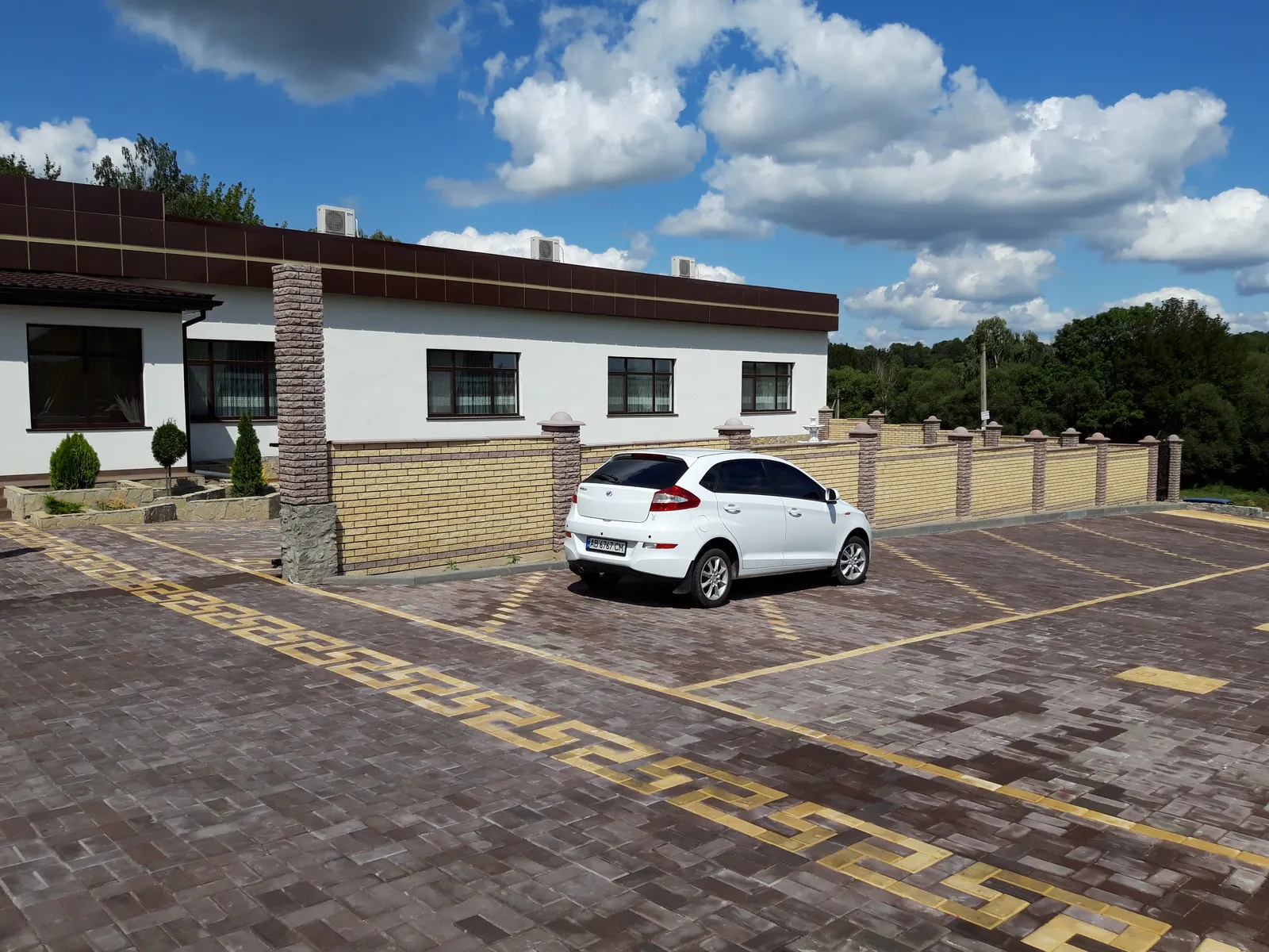 Zustrich image 17