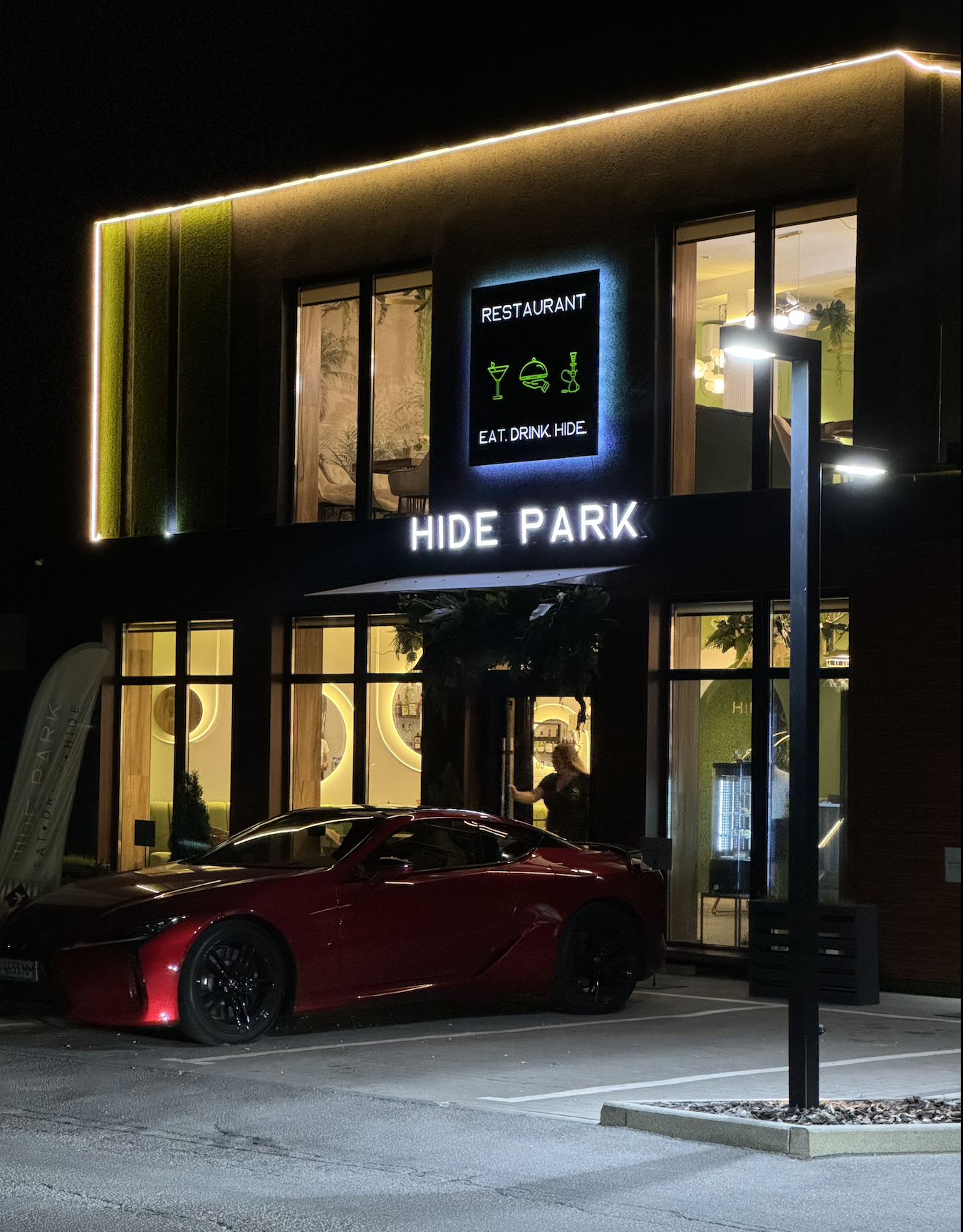 HIDE PARK RESTAURANT image 11