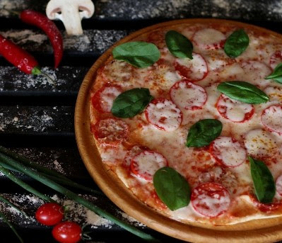 Chili Pizza image 12