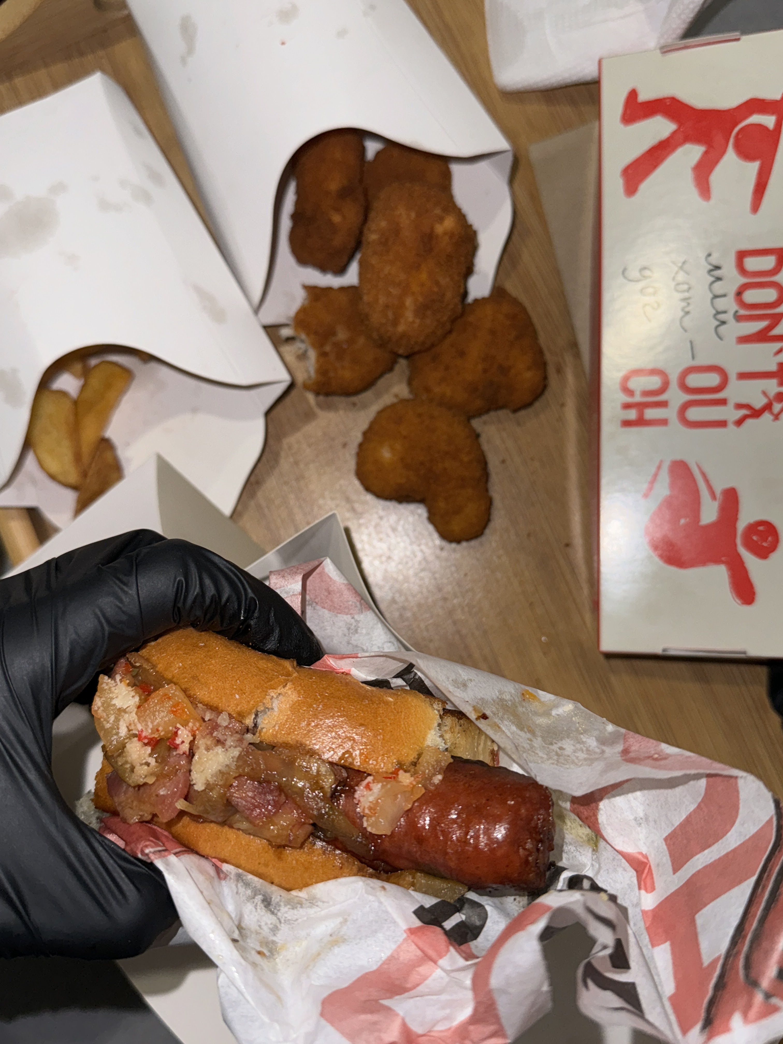 Don't Touch image 20