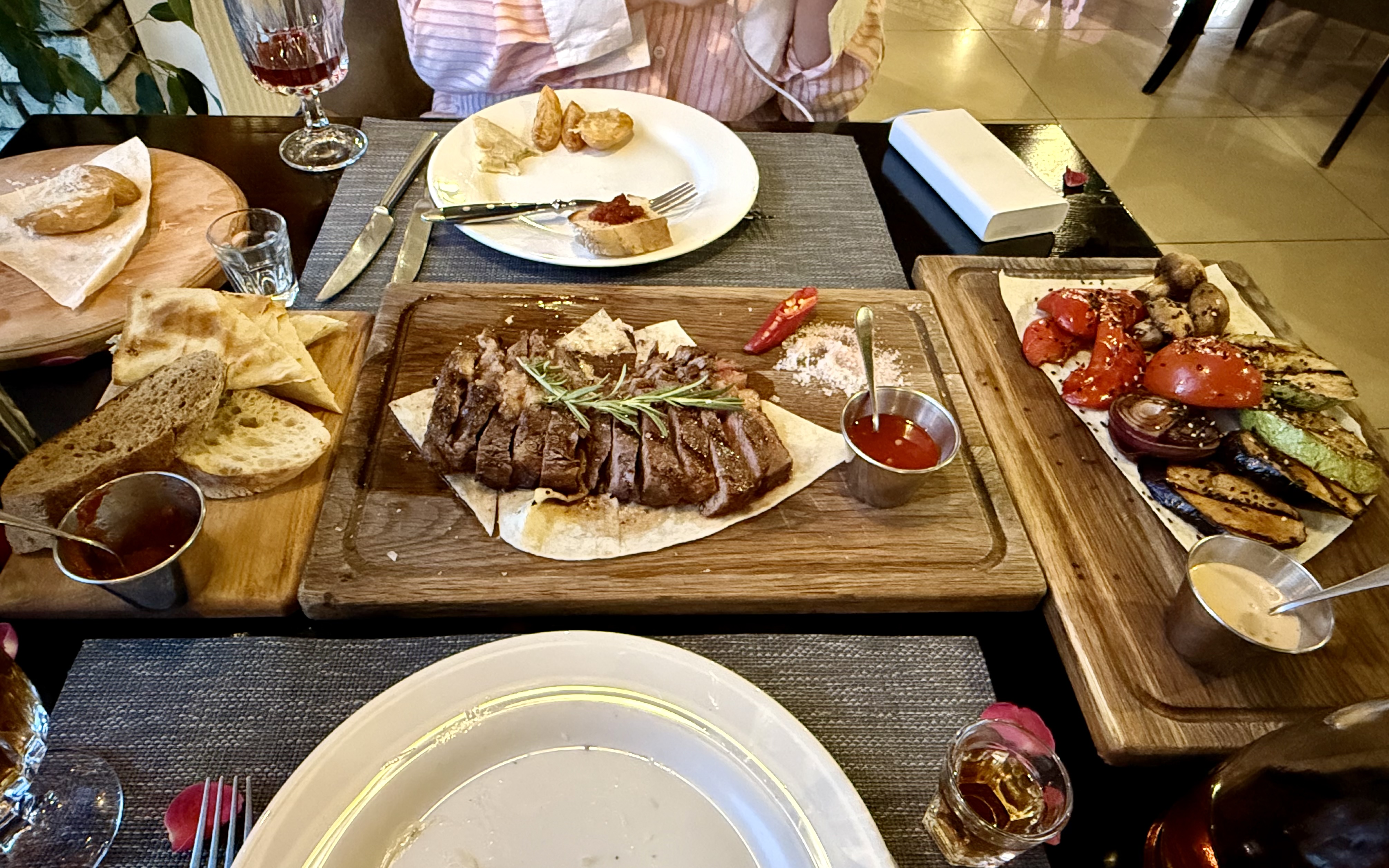 Mr. & Ms. MEAT image 14