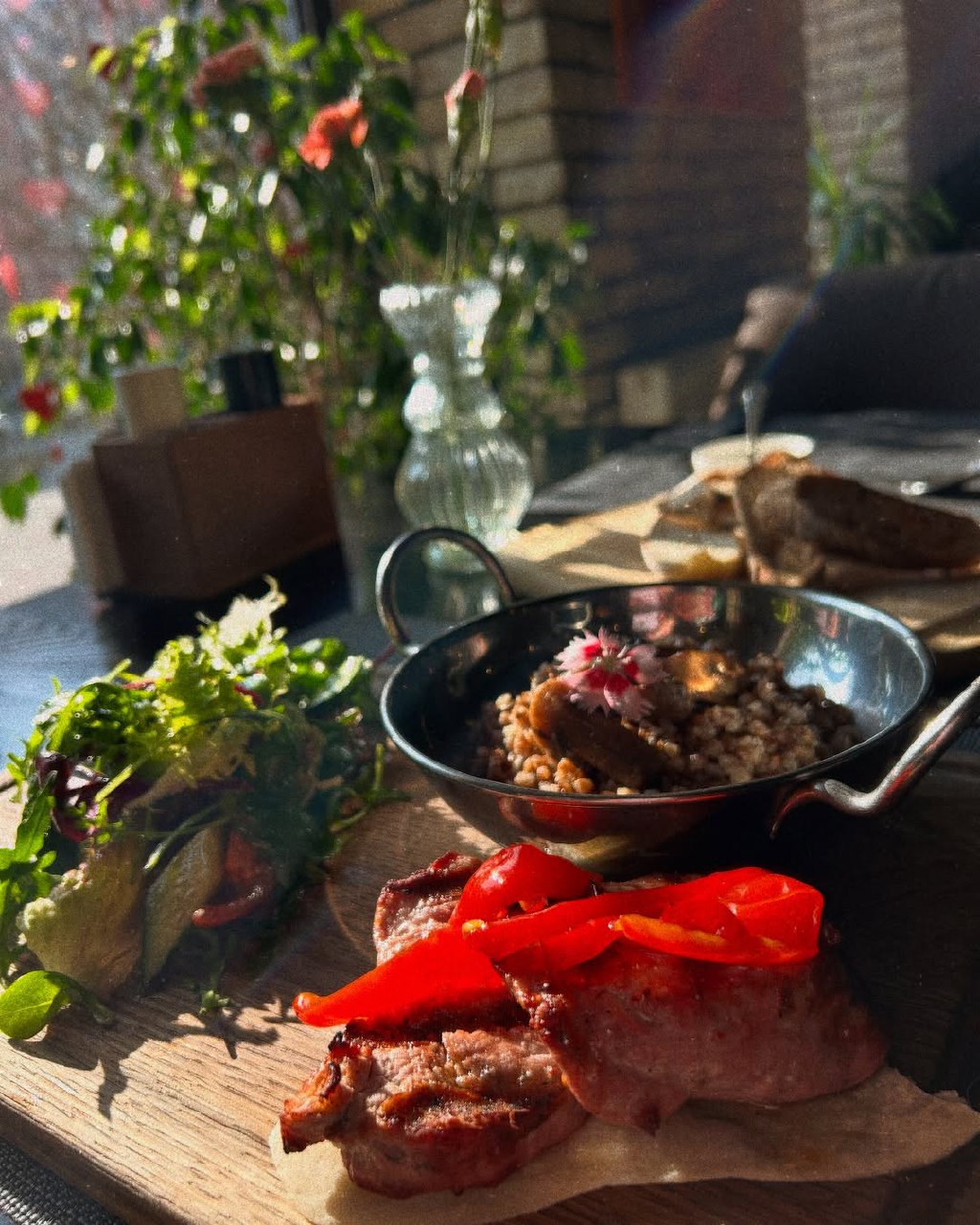 Mr. & Ms. MEAT image 15