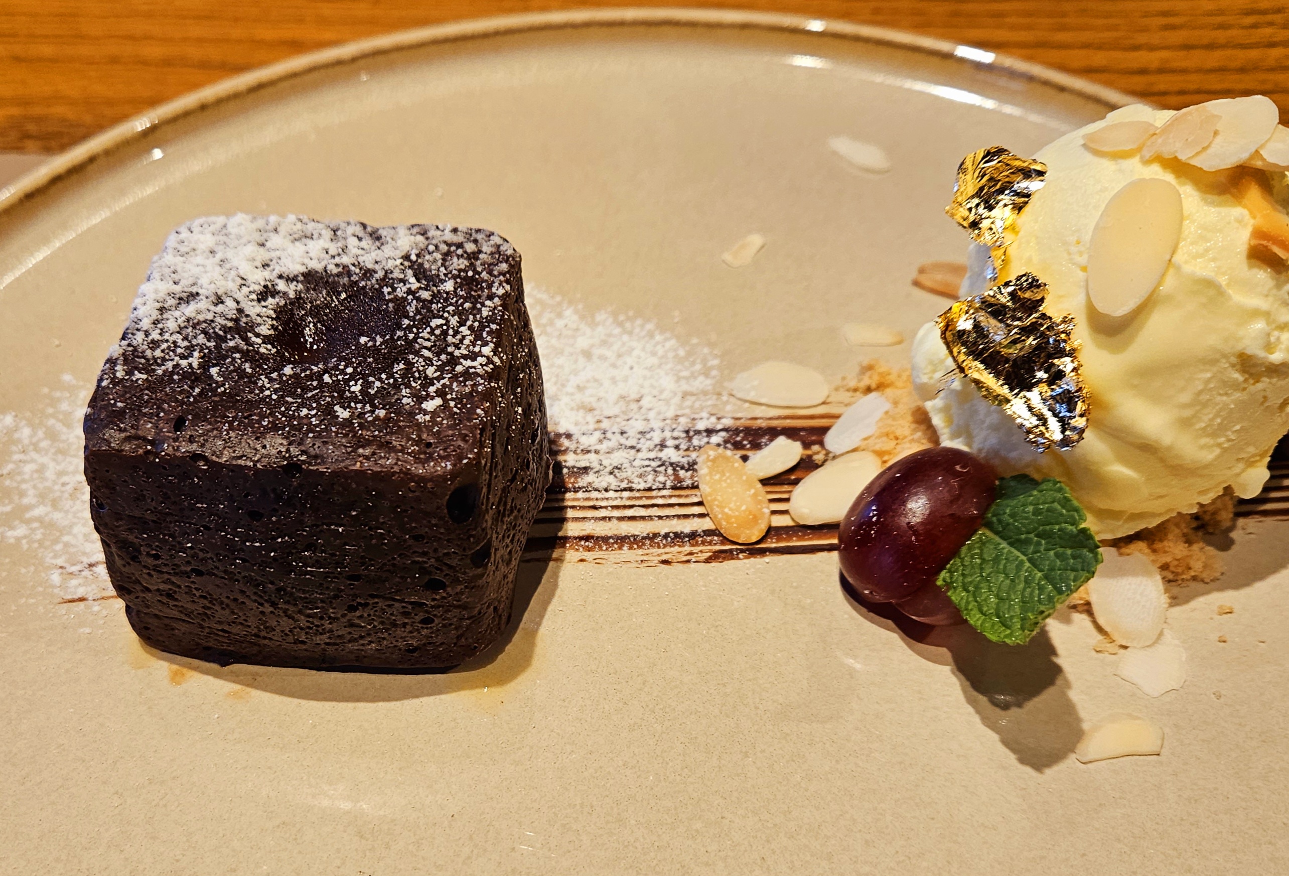 Golden Place image 15