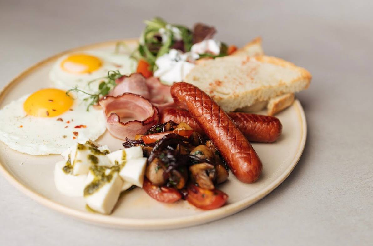 Golden Place image 18