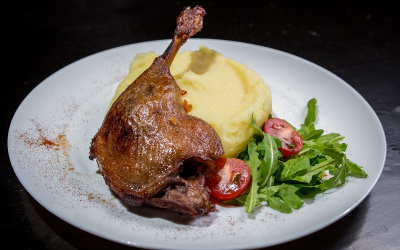 Restoratsiya Vltava image 17