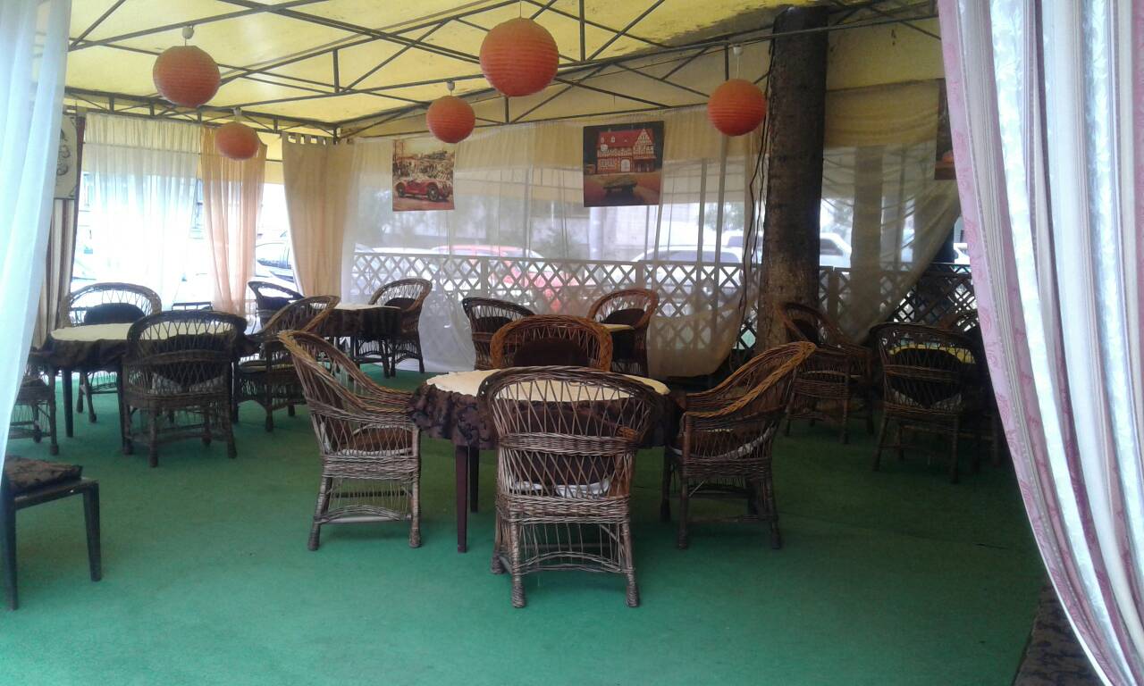 Madame Classic image 19