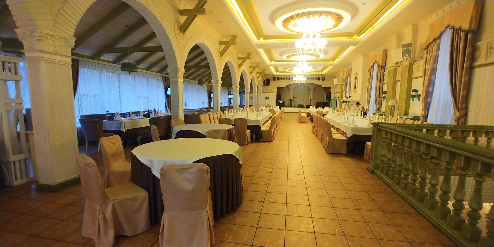 Lavender restaurant image 15