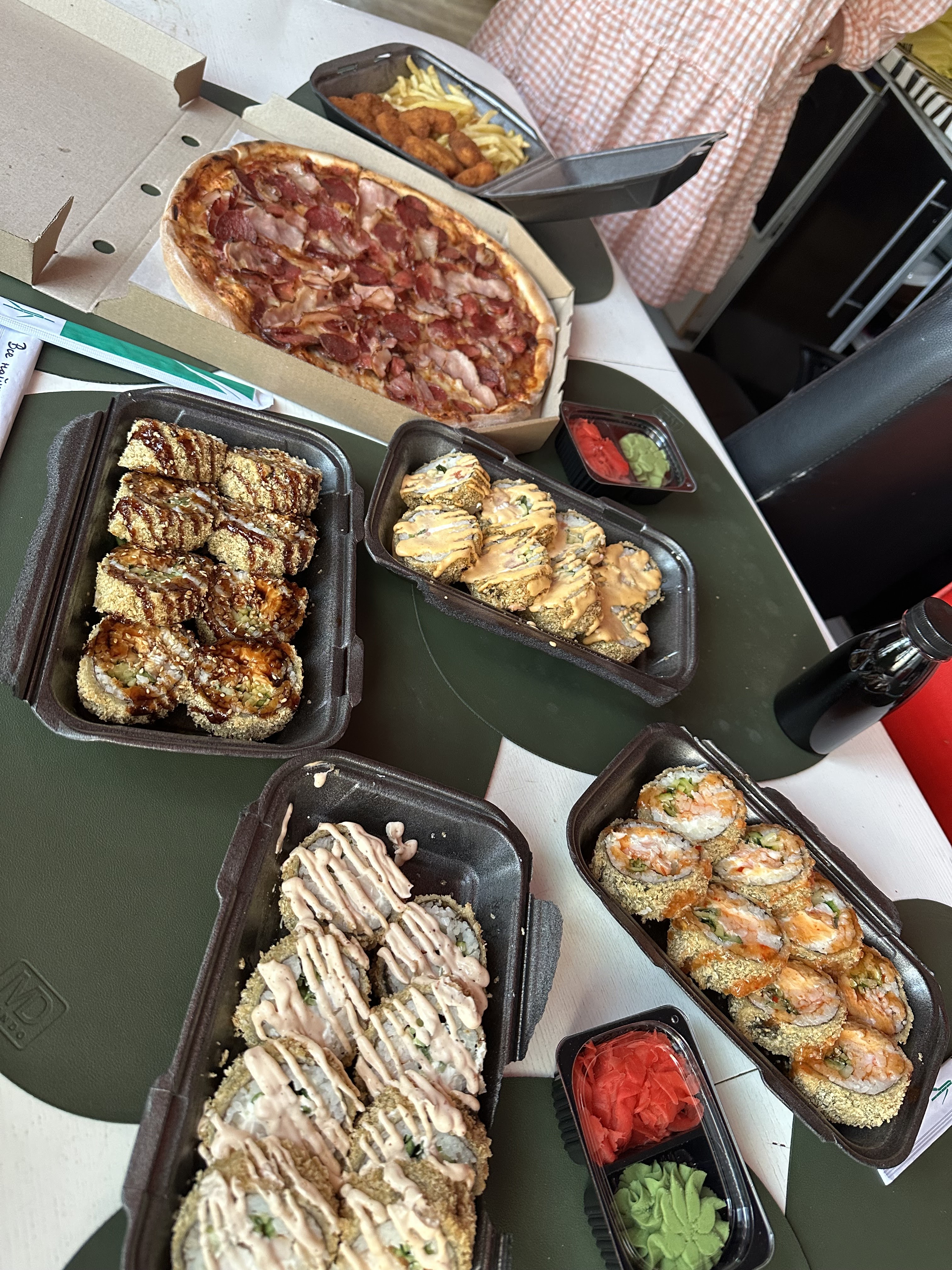 Sushi-Bar Shef Roll image 16