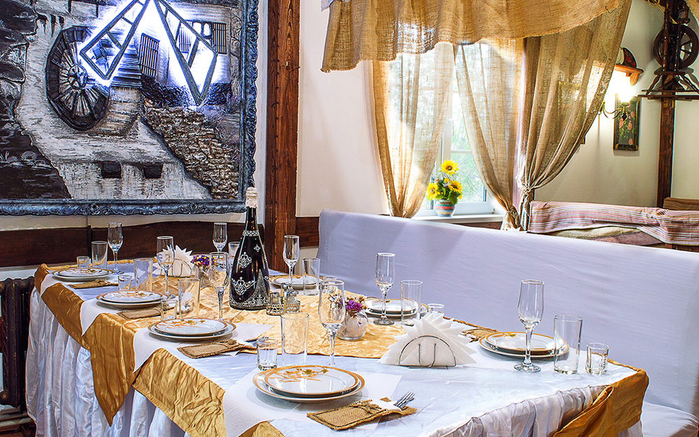 А-ЛЯ-СОЛОМА image 2