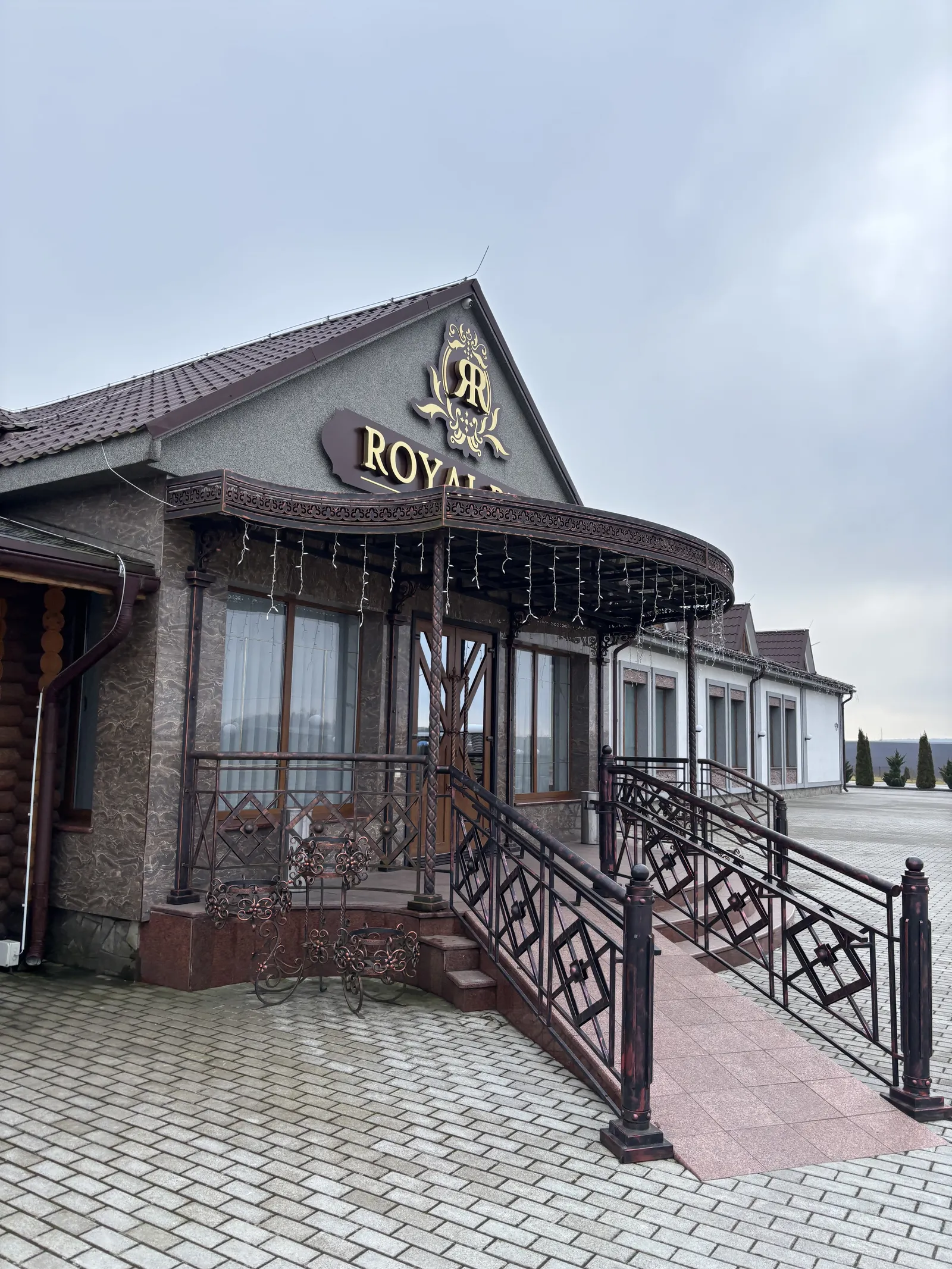 Royal Rest image 14
