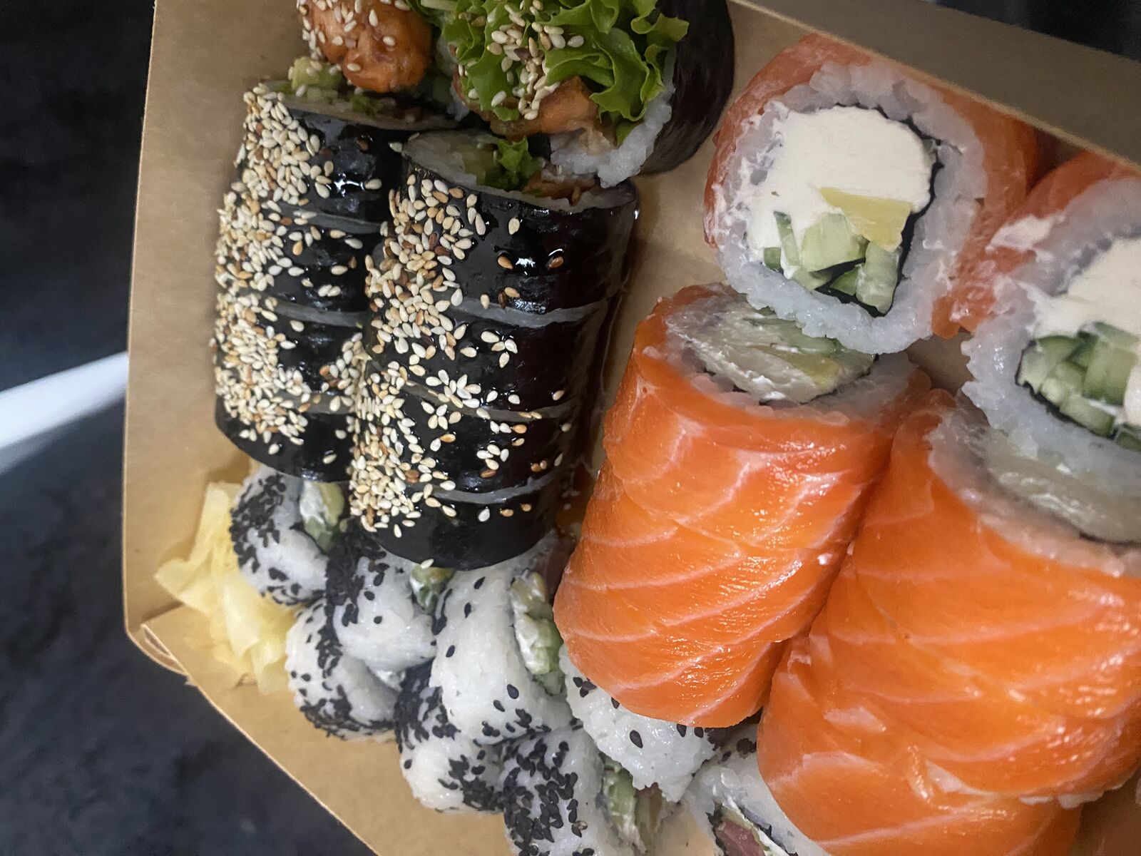 MIZU SUSHI image 13
