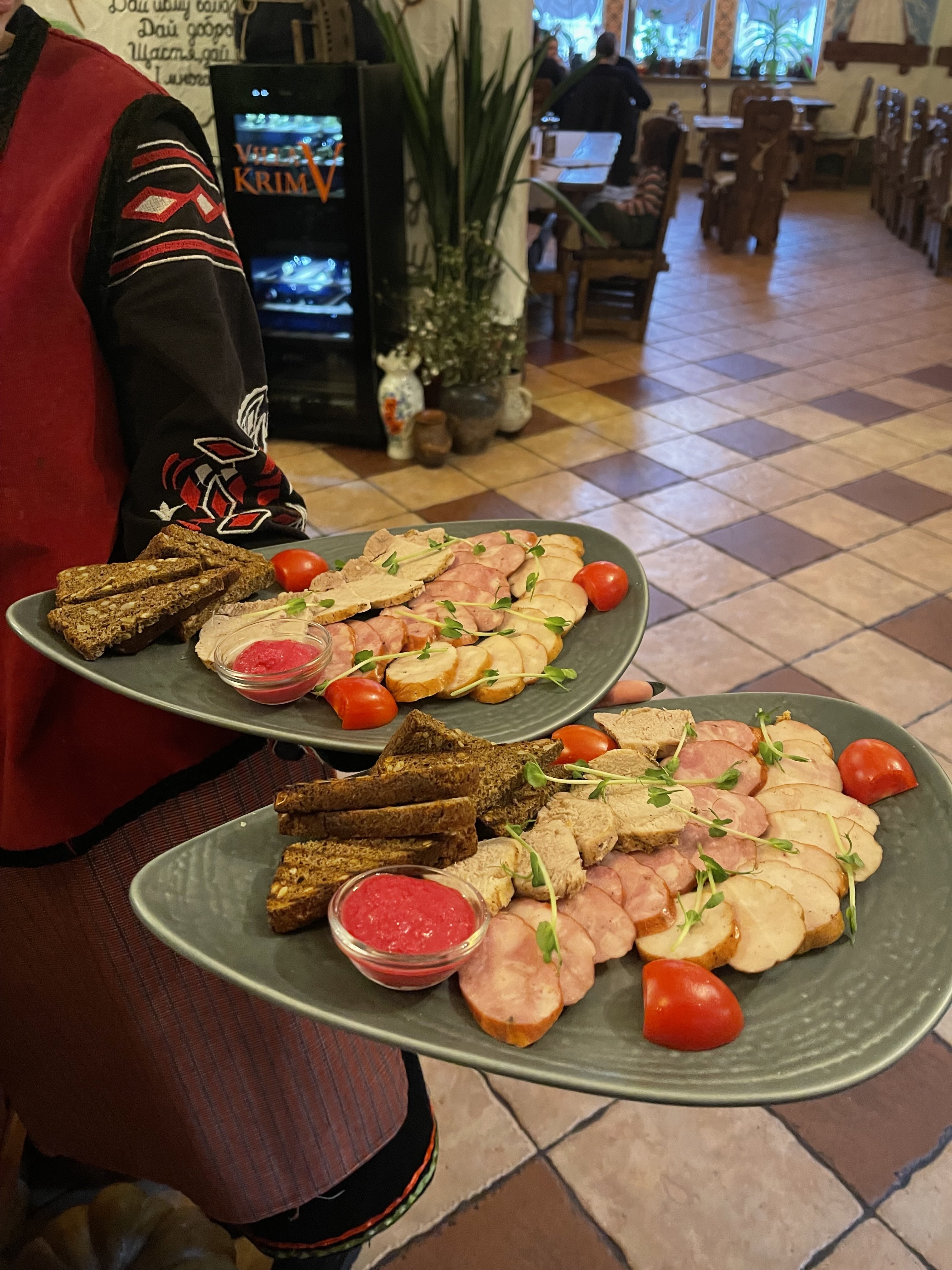 Restoran "Rodychi" image 18