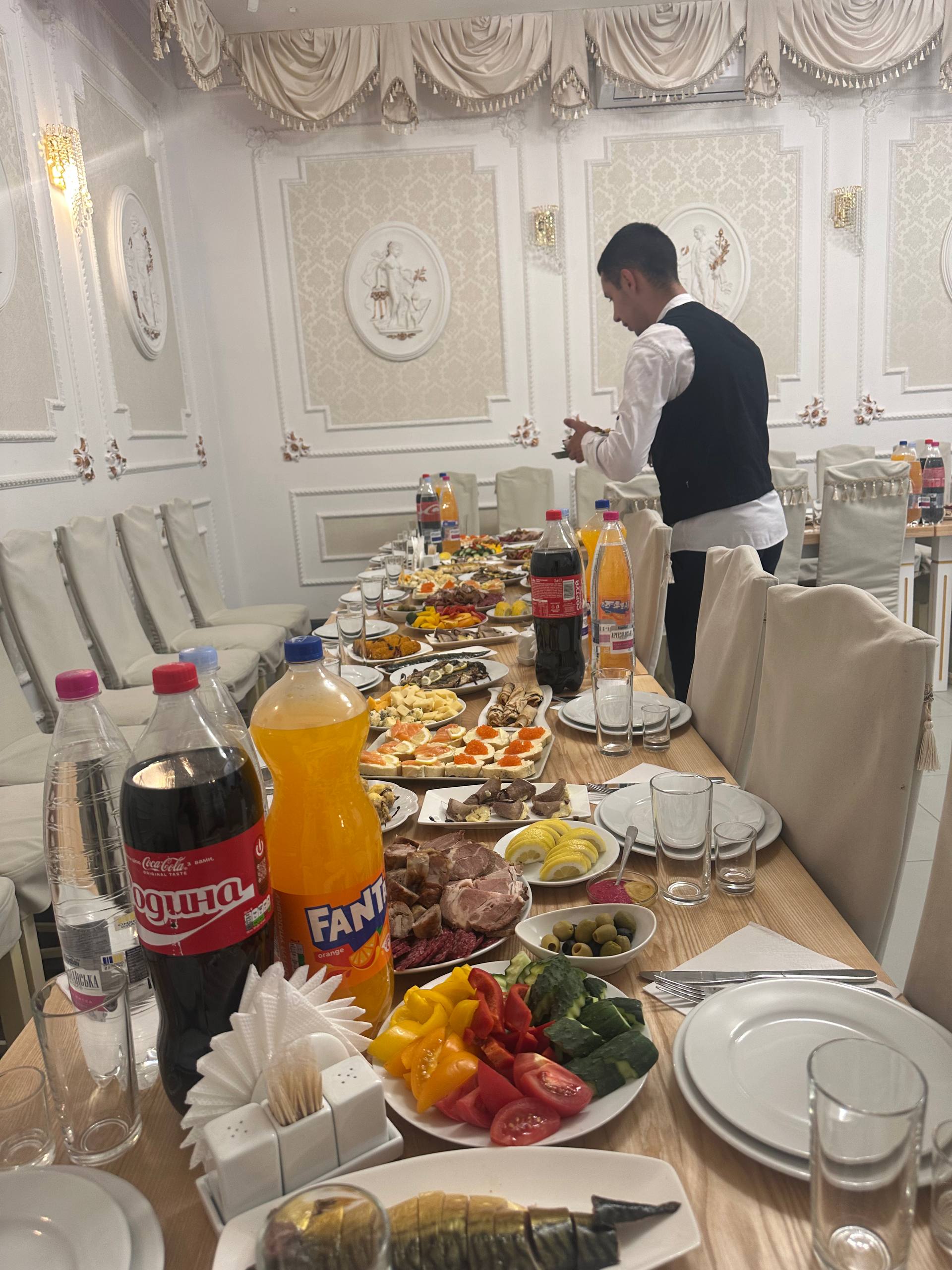 Ресторан "Гостинний маєток" image 12