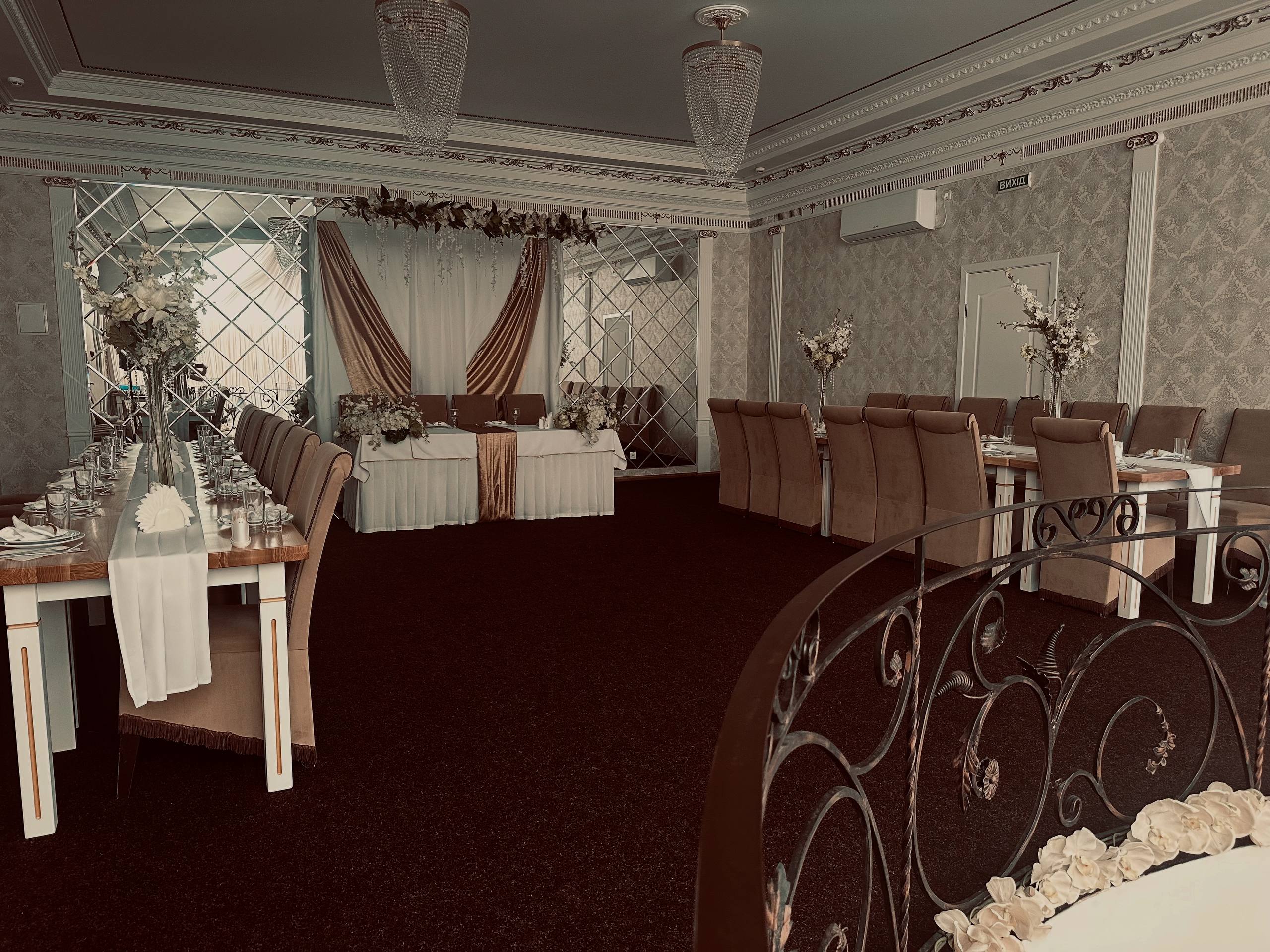 Ресторан "Гостинний маєток" image 14