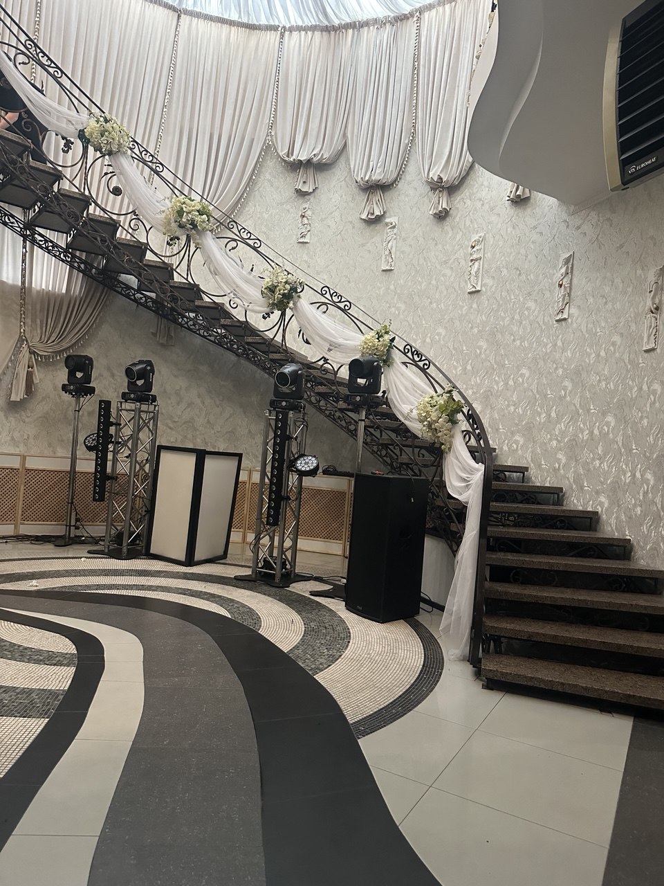 Ресторан "Гостинний маєток" image 20