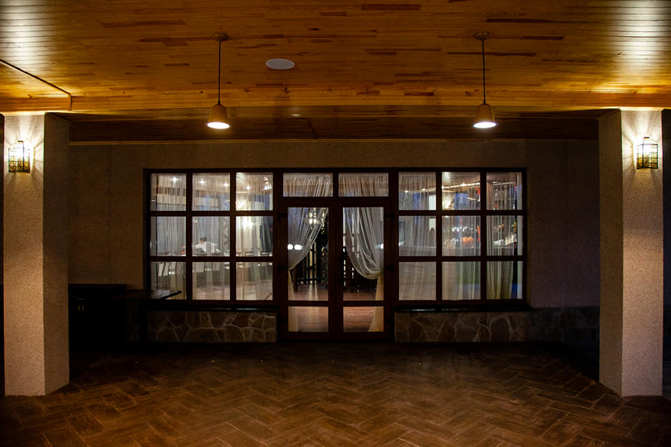 Vyshnevyy Sad image 18