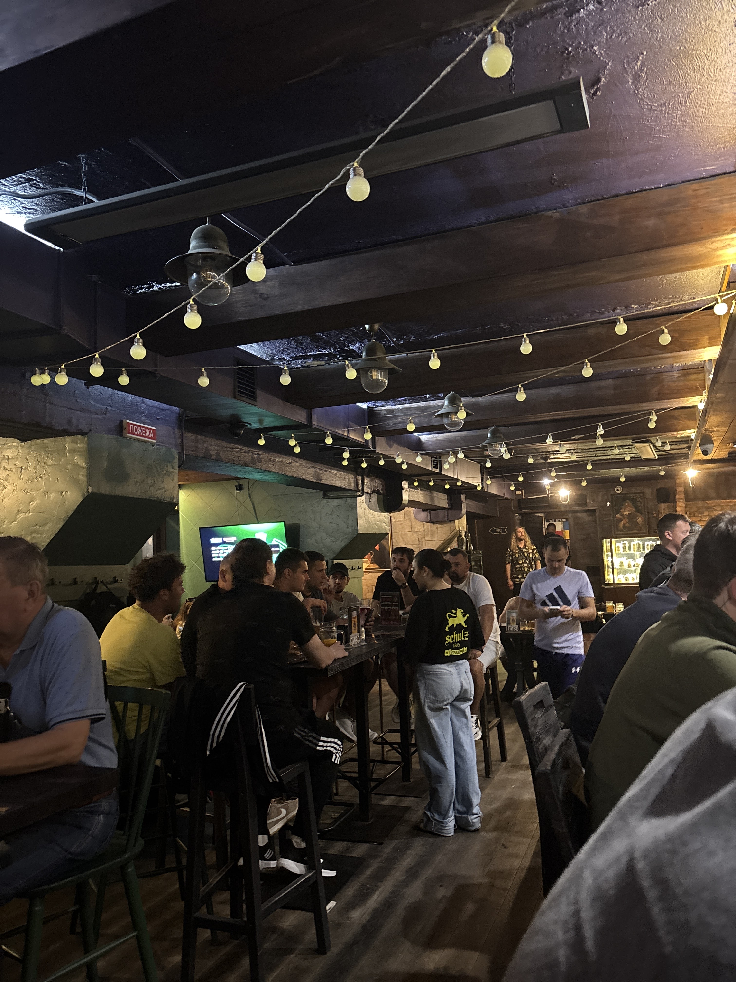 Schultz Pub image 15