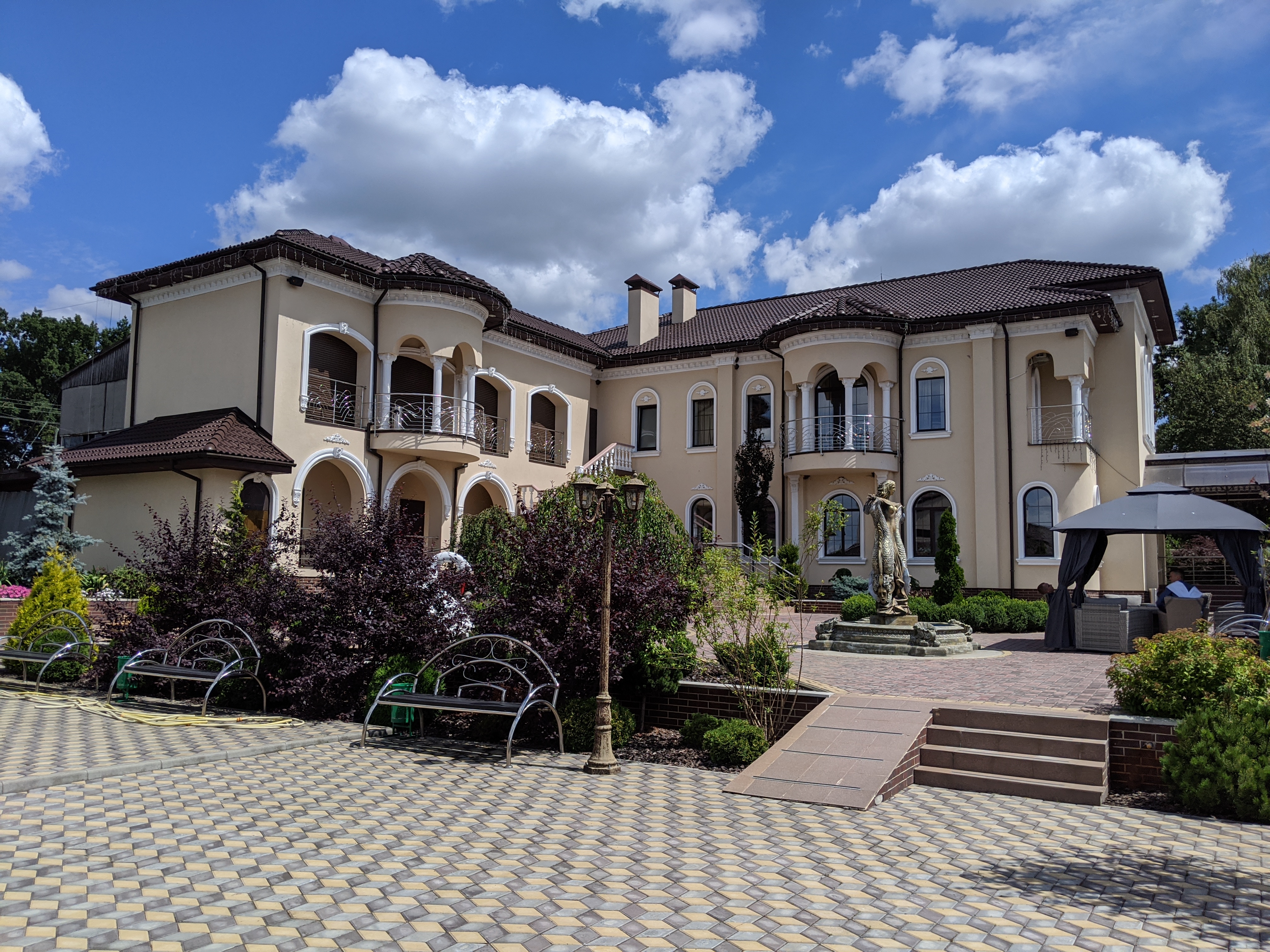 Tonio image 13