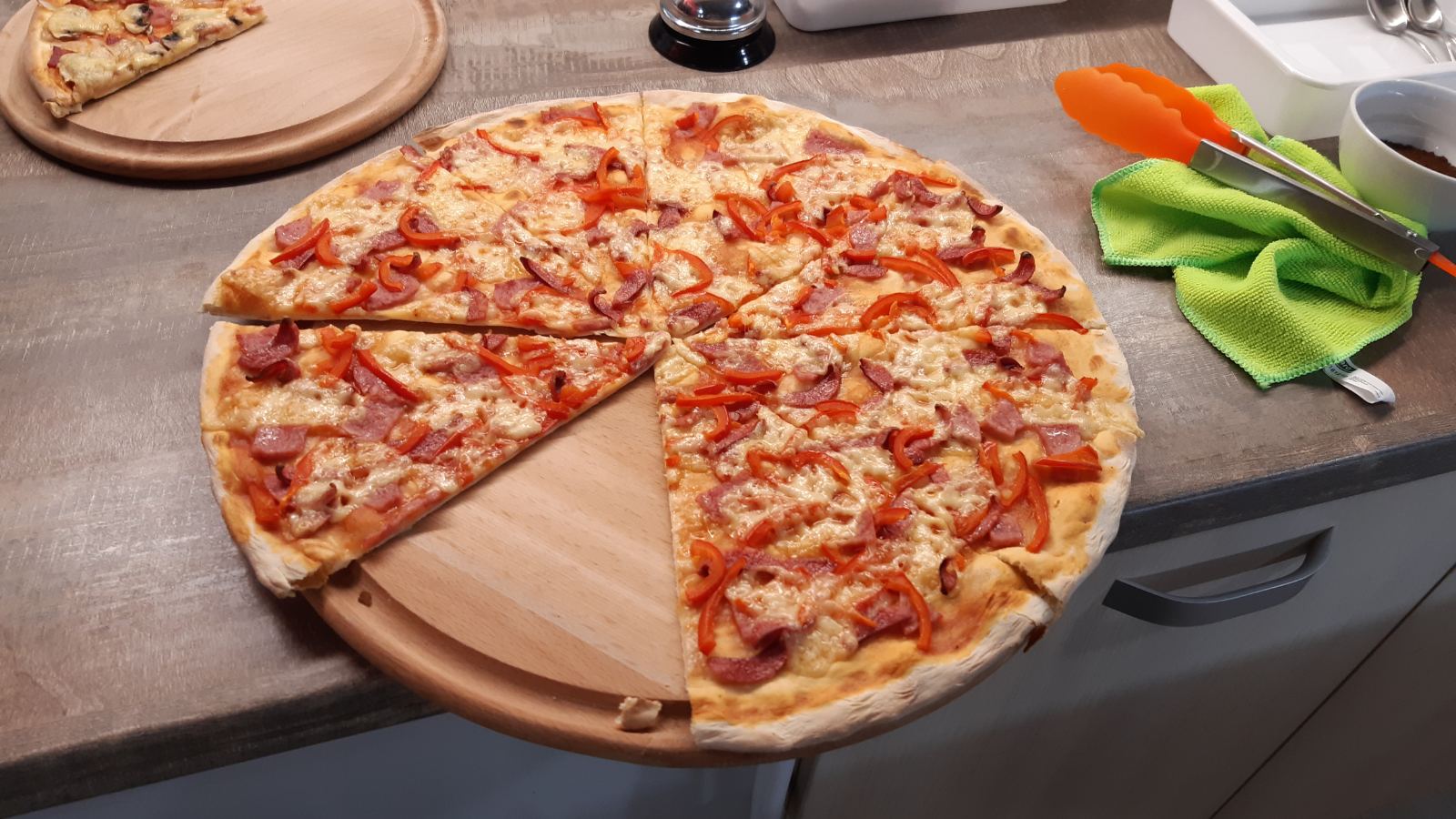 Kav'yarnya Tochka Zvenyhorodka image 14