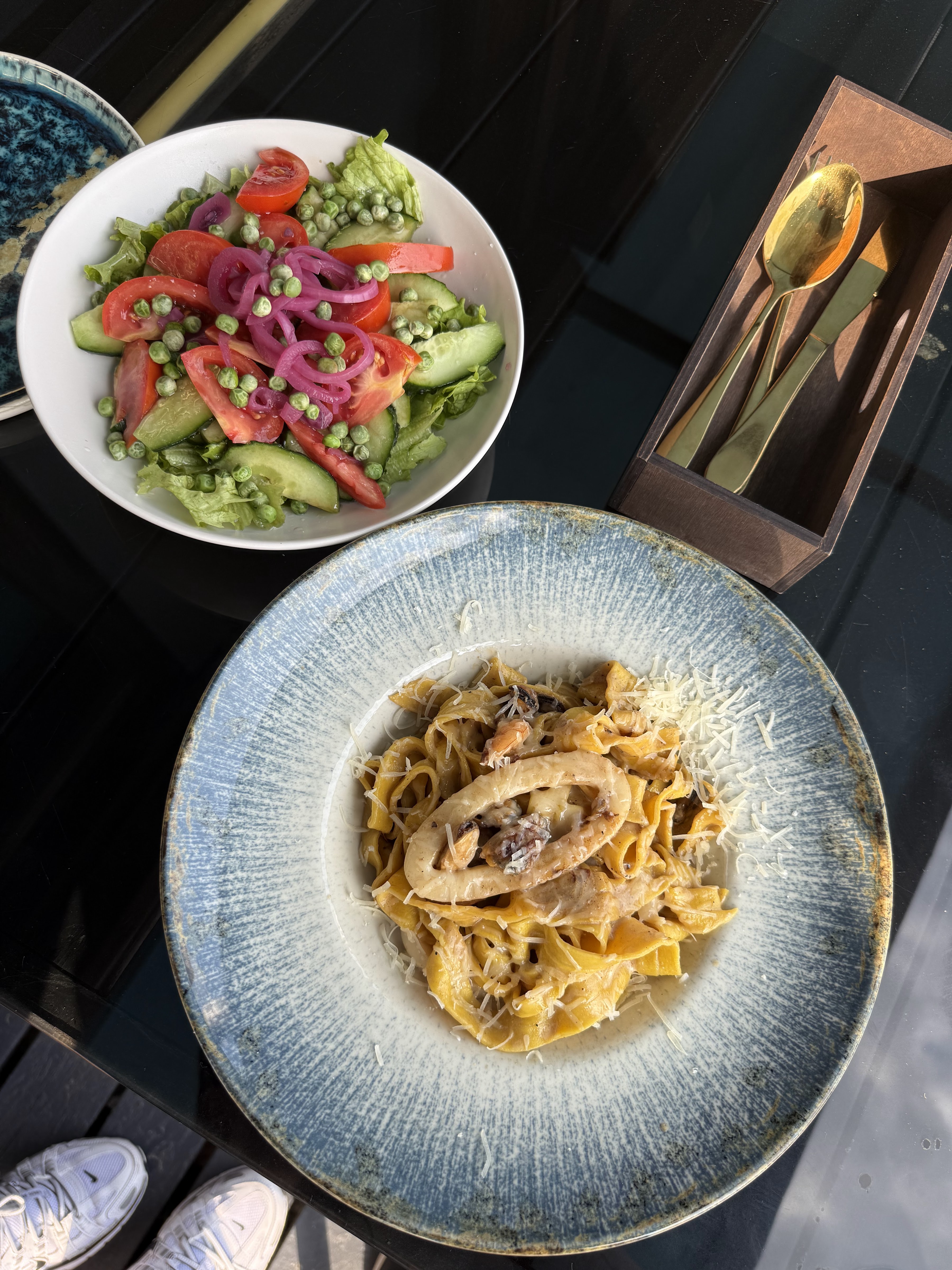 Grand River Place image 4