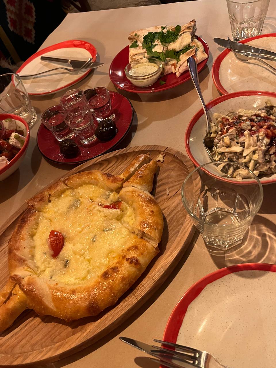 Ресторан "Хінкалі та Вино" image 15