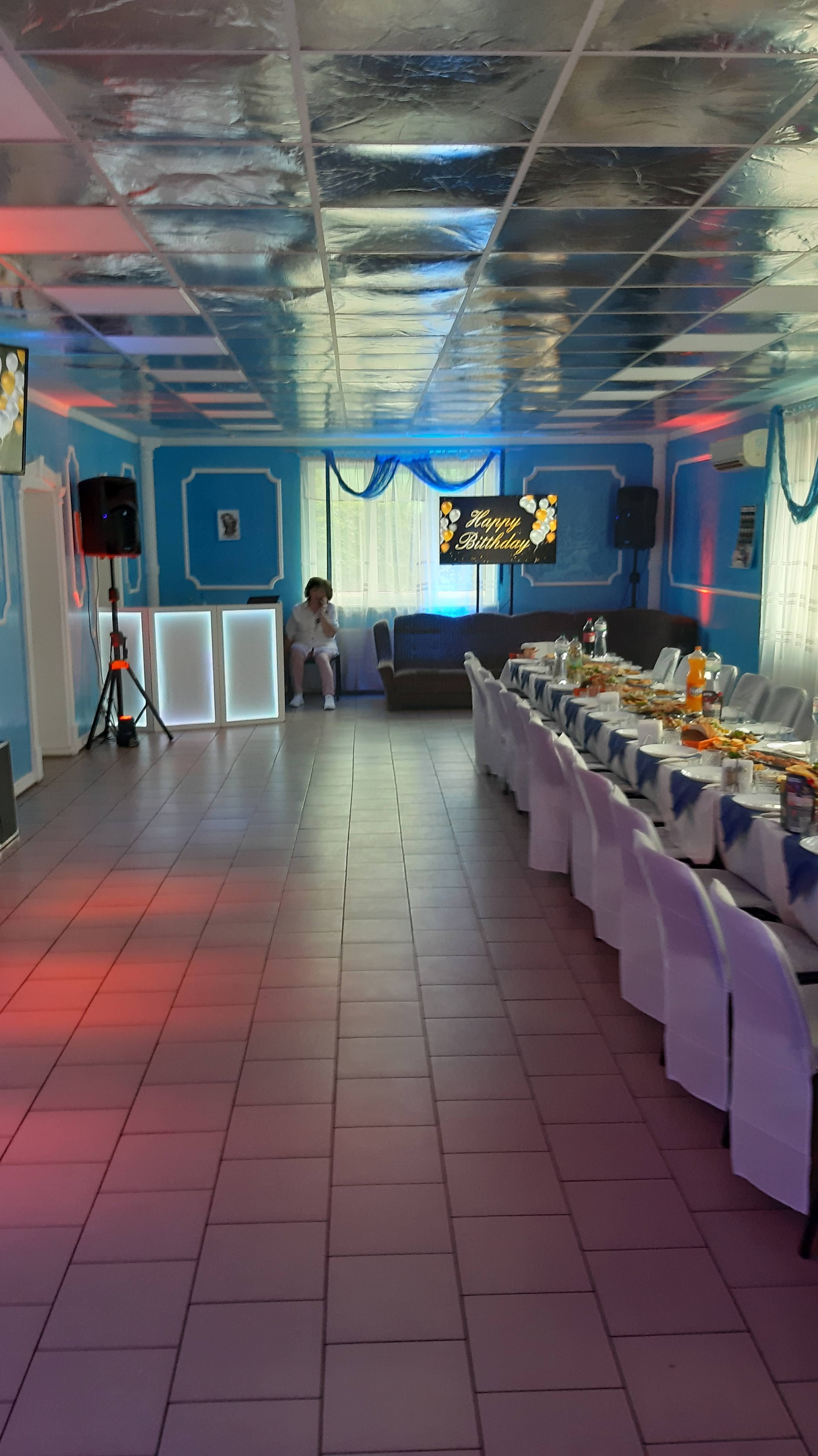 Restaurant anchor image 12