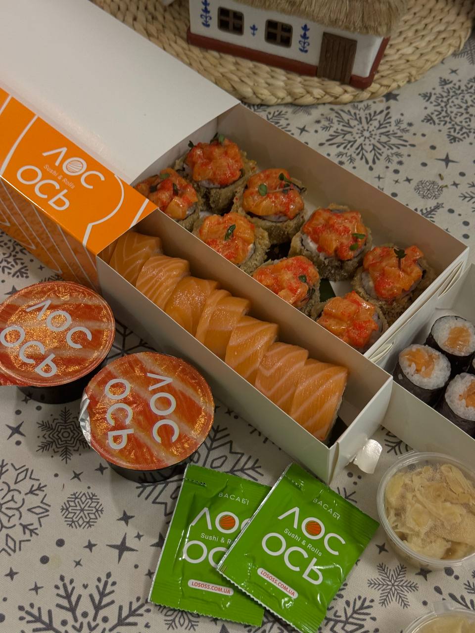 Лосось Обухів (Суші, роли, бургери) image 16