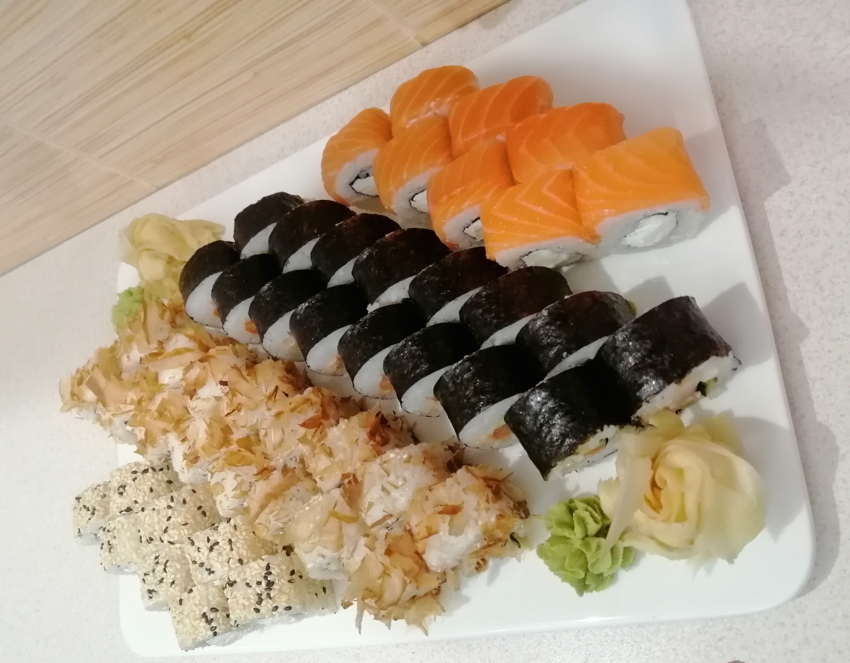 СУШИ-БАР "LUCKY" image 15