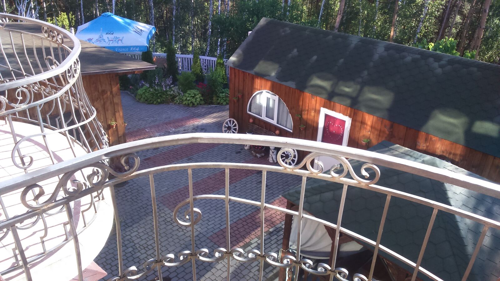 SimonGrills image 14