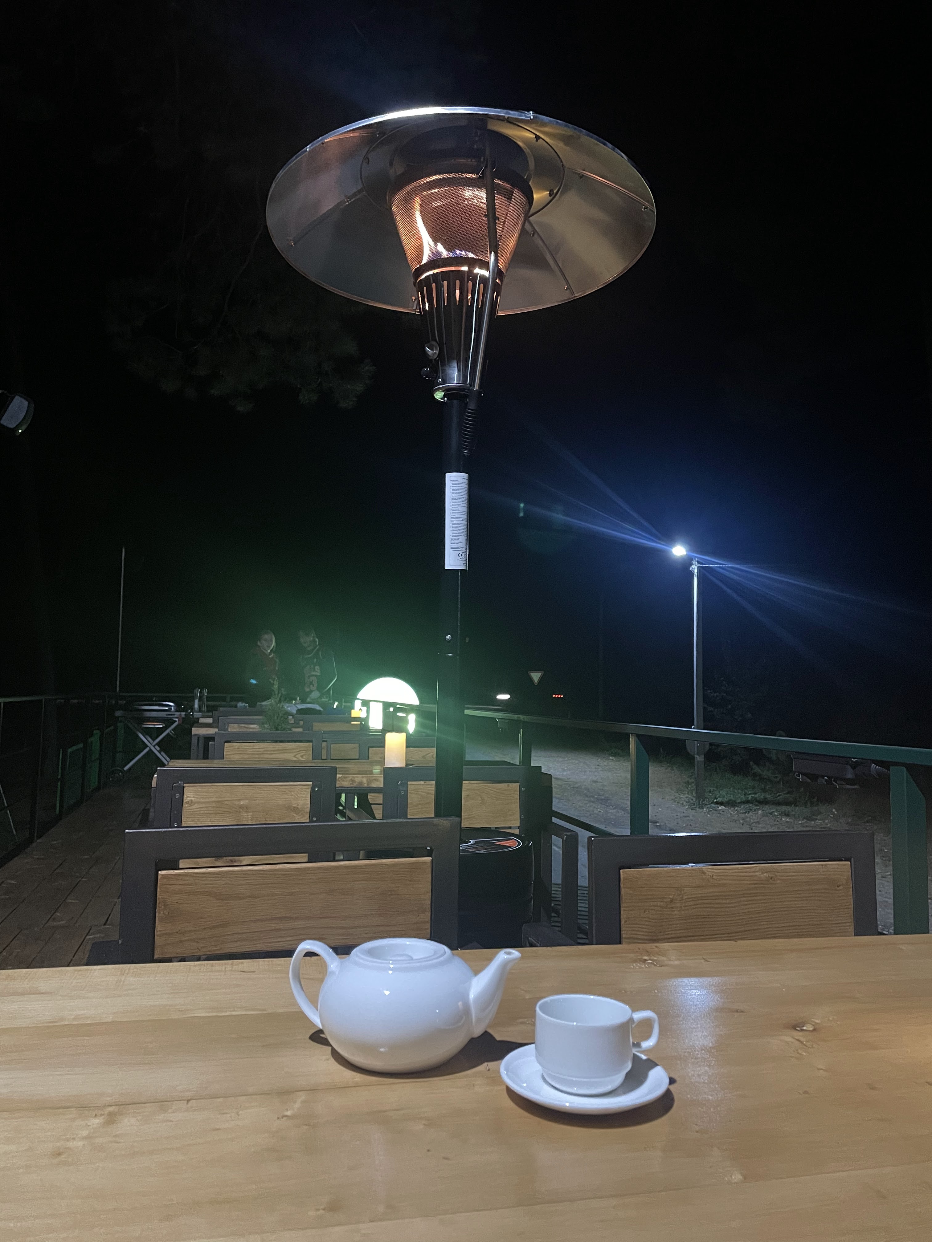 КофіЯ кавʼярня в лісі image 20