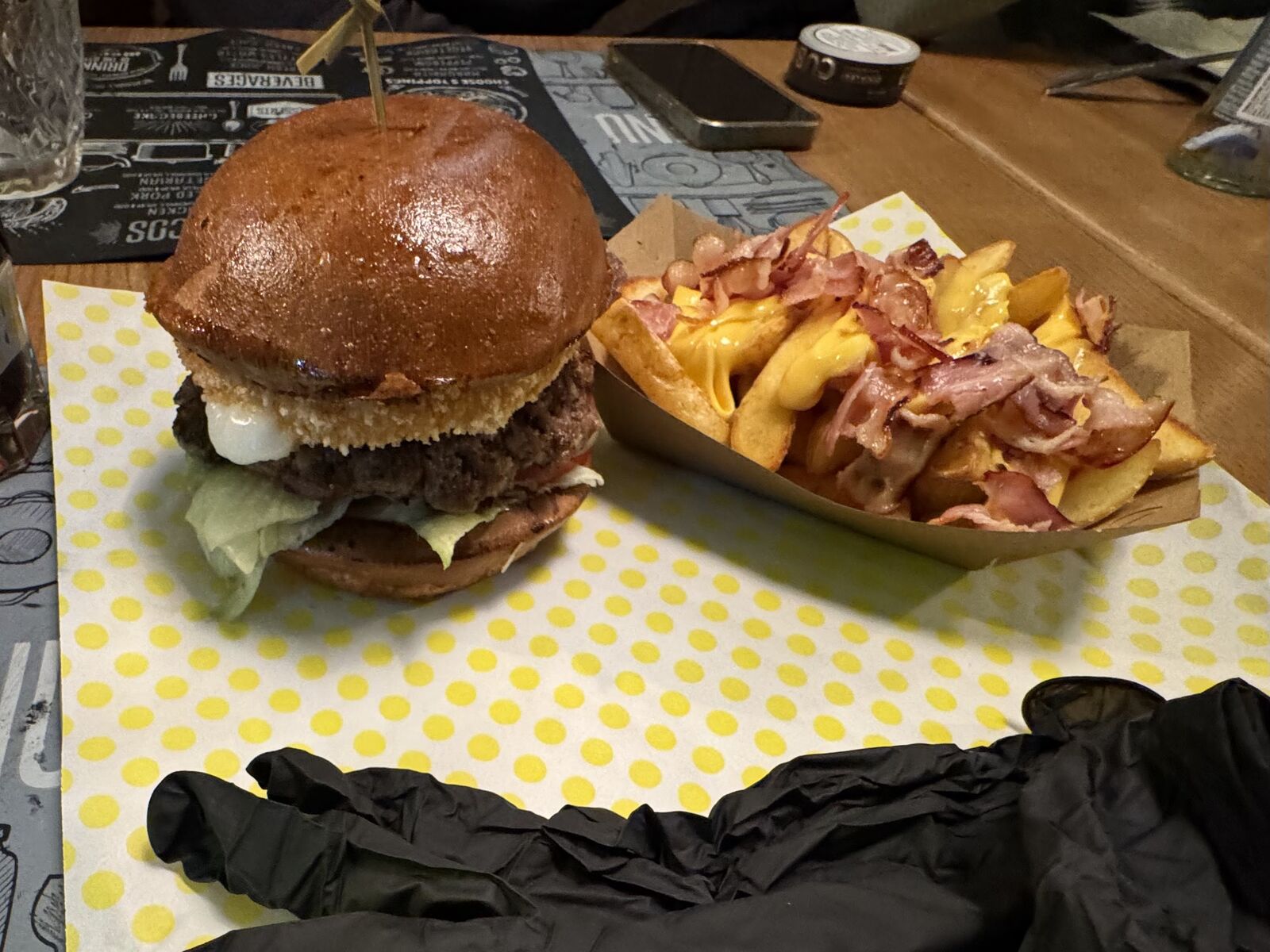 GO BURGER image 16