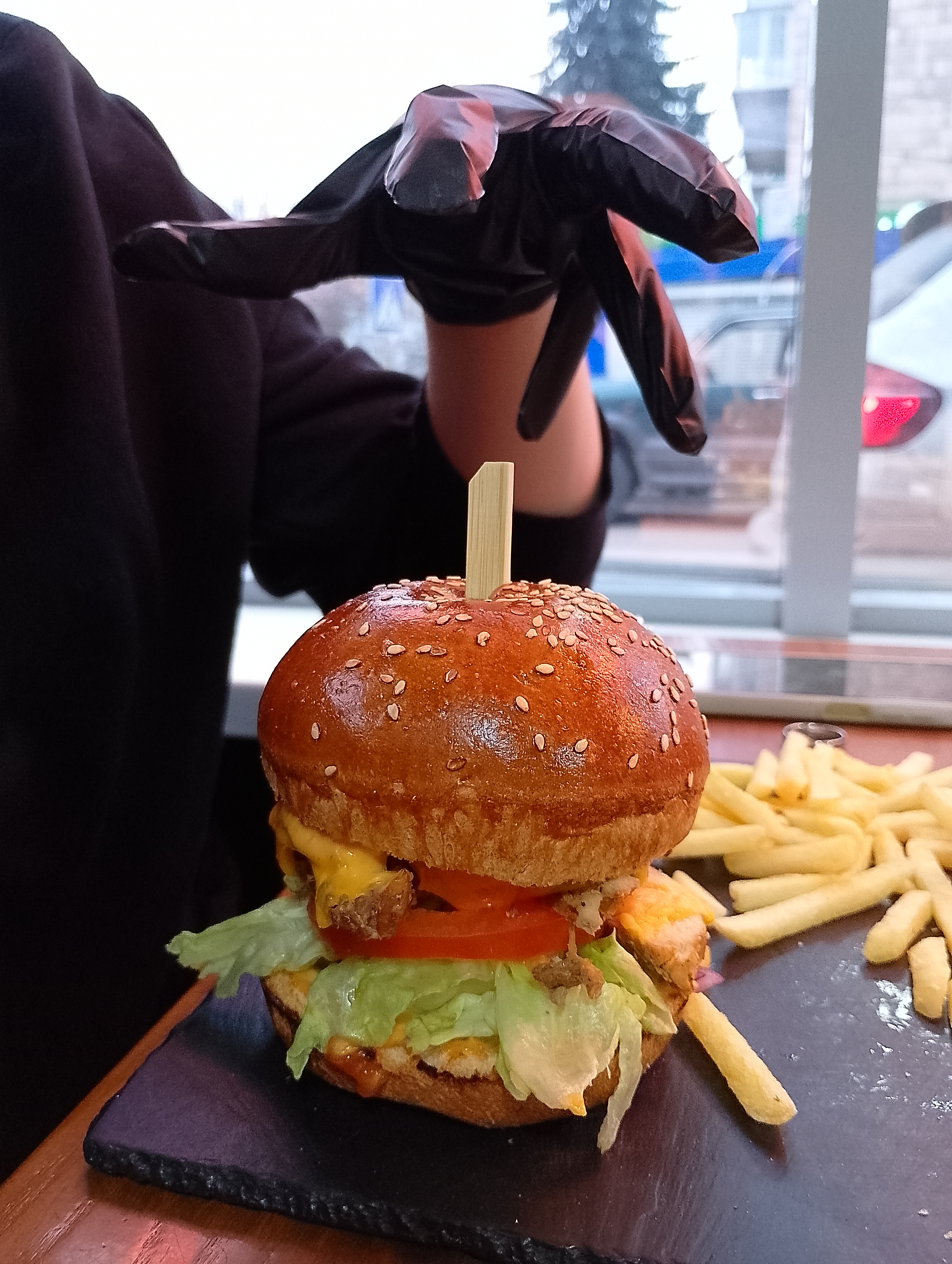 MrBeer Пивна піцерія Жк Столичний image 13