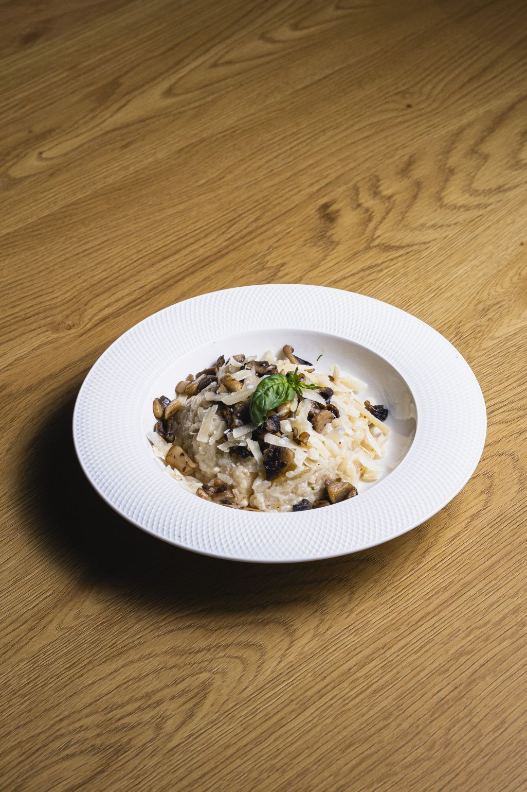 NVER restaurant image 13