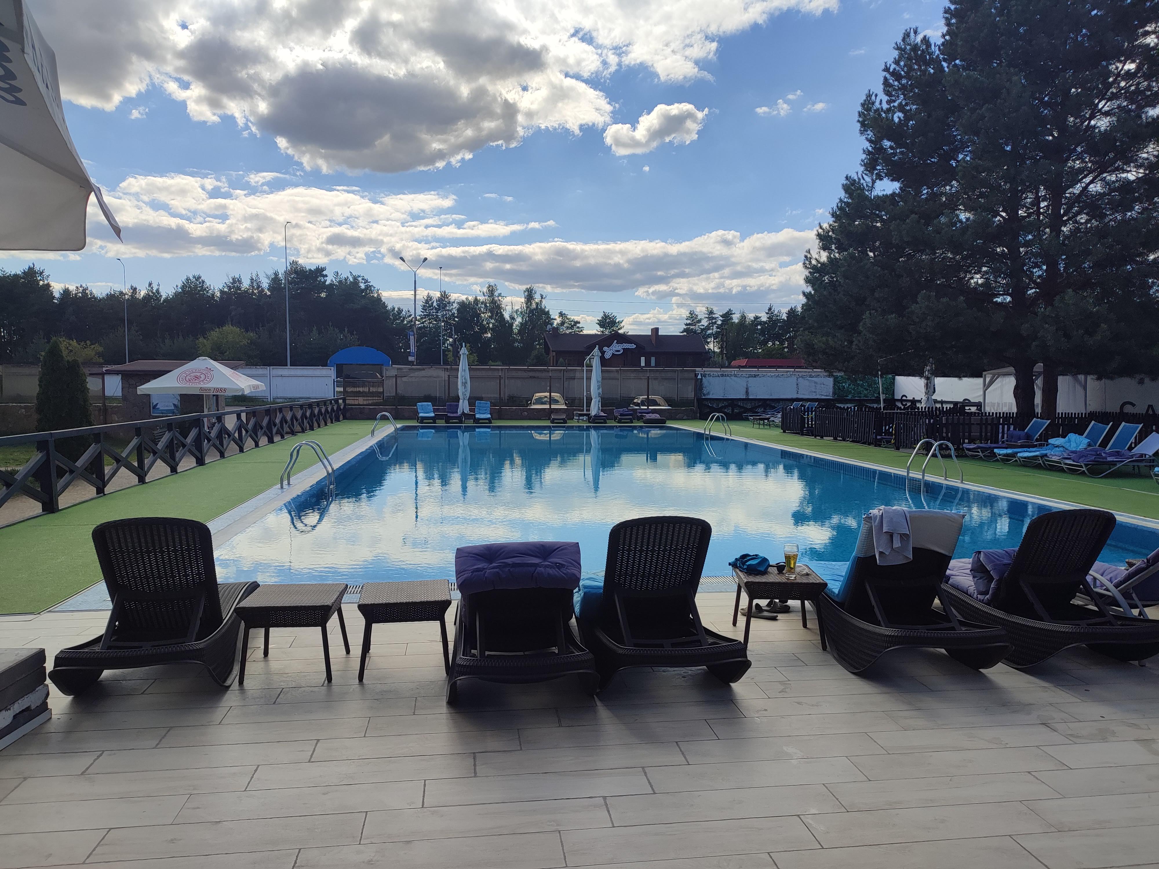 Lobster - Plyazhnyy Kompleks Z Baseynom I Rybnym Restoranom image 18