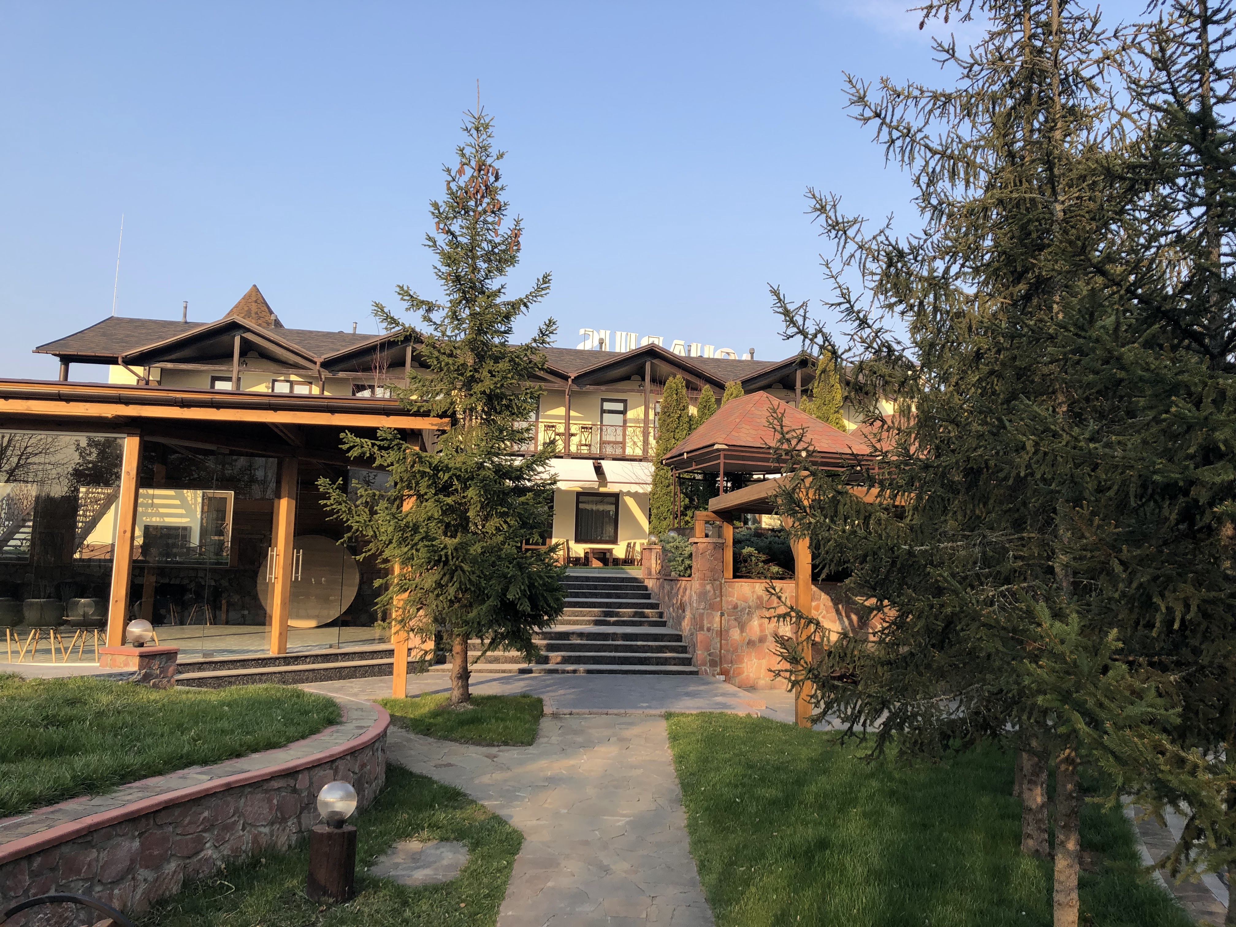 «Акваріус», ресторанно-готельний комплекс image 20